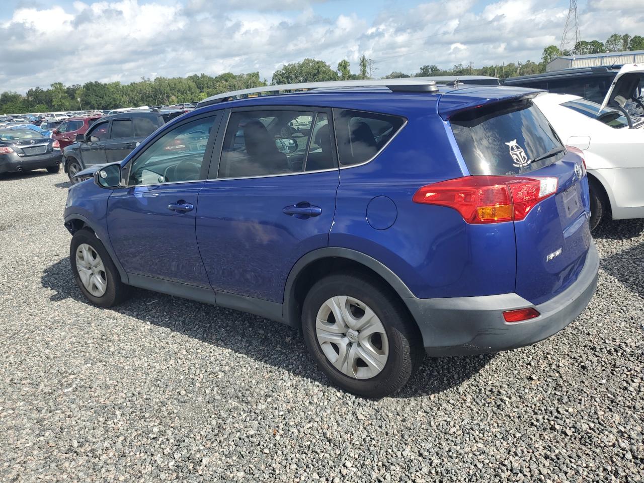 2015 Toyota Rav4 Le Blue vin: 2T3ZFREV4FW189769