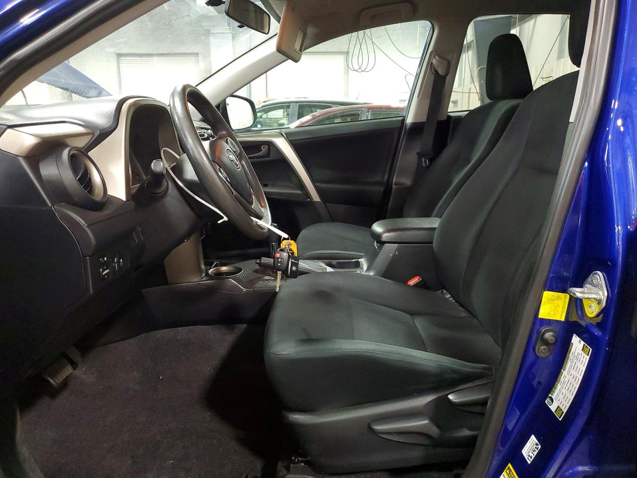 2015 Toyota Rav4 Le Blue vin: 2T3ZFREV4FW199136