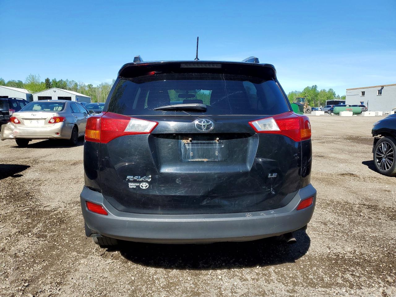 2015 Toyota Rav4 Le Black vin: 2T3ZFREV4FW208031