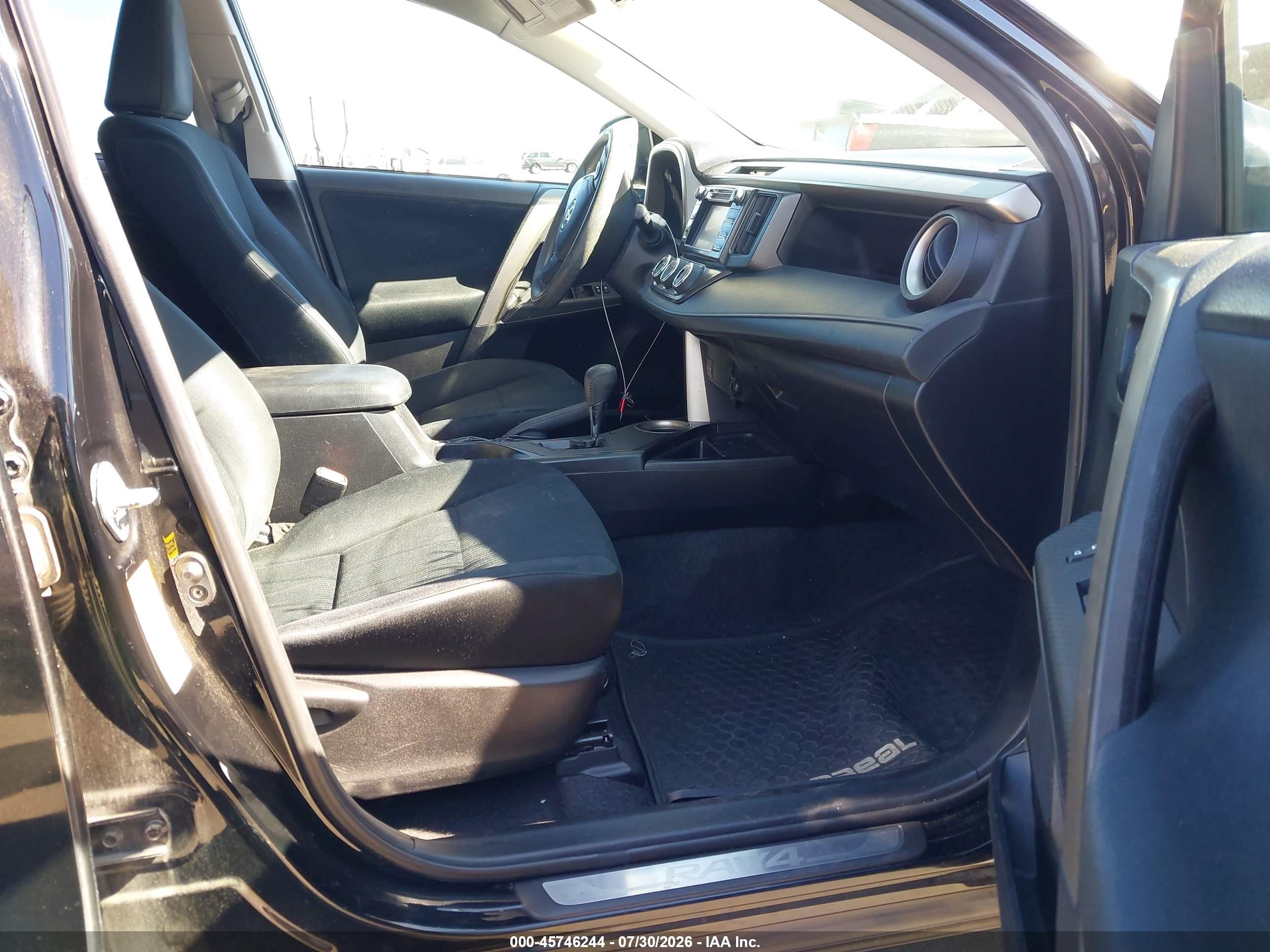 2015 Toyota Rav4 Le Black vin: 2T3ZFREV4FW227369