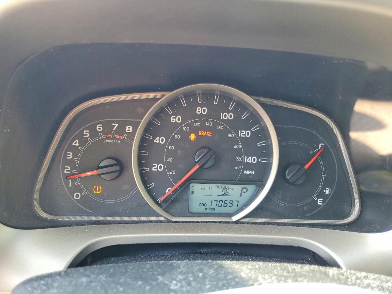 2013 Toyota Rav4 Le Red vin: 2T3ZFREV5DW013181