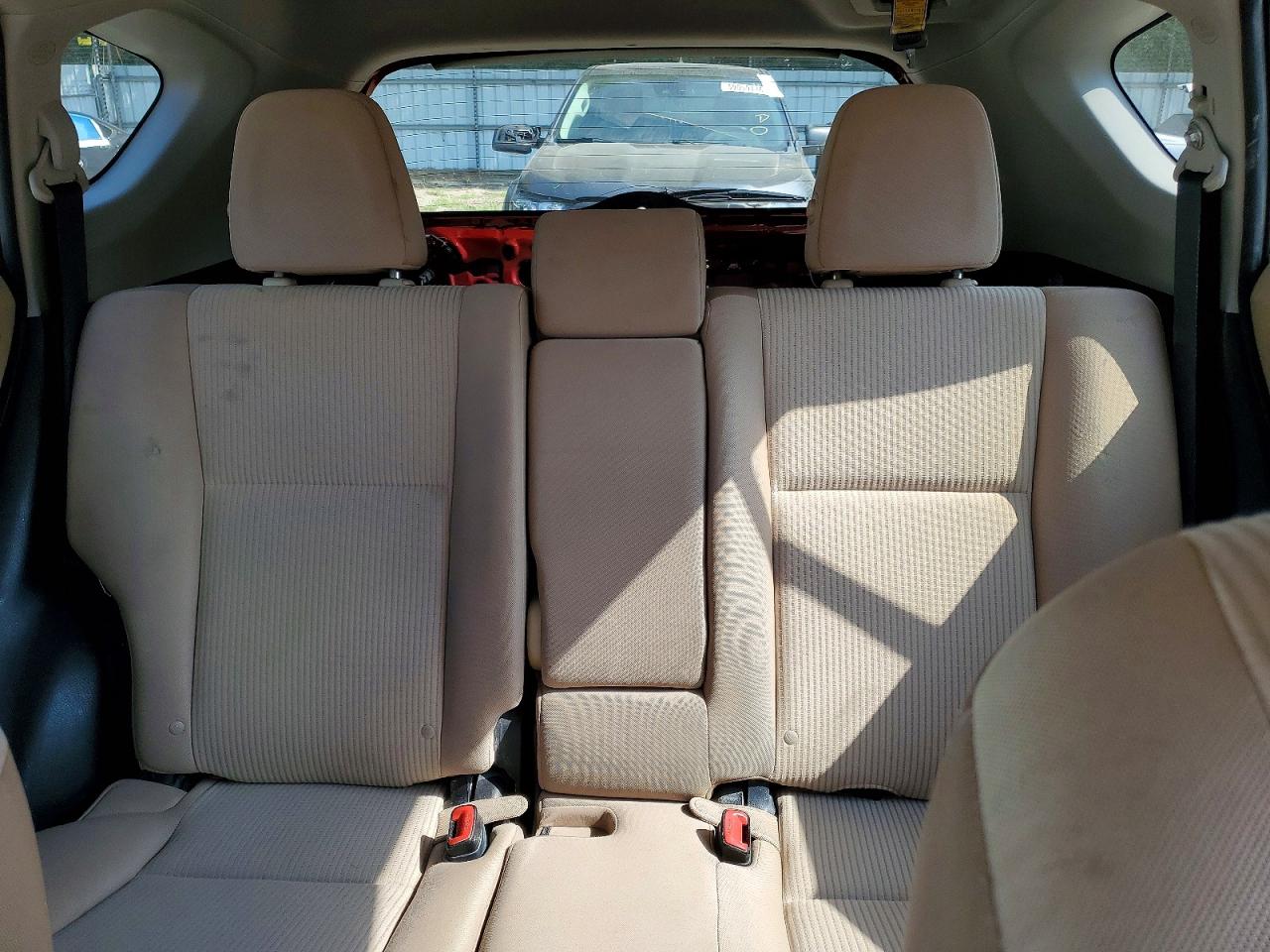 2013 Toyota Rav4 Le Red vin: 2T3ZFREV5DW013181