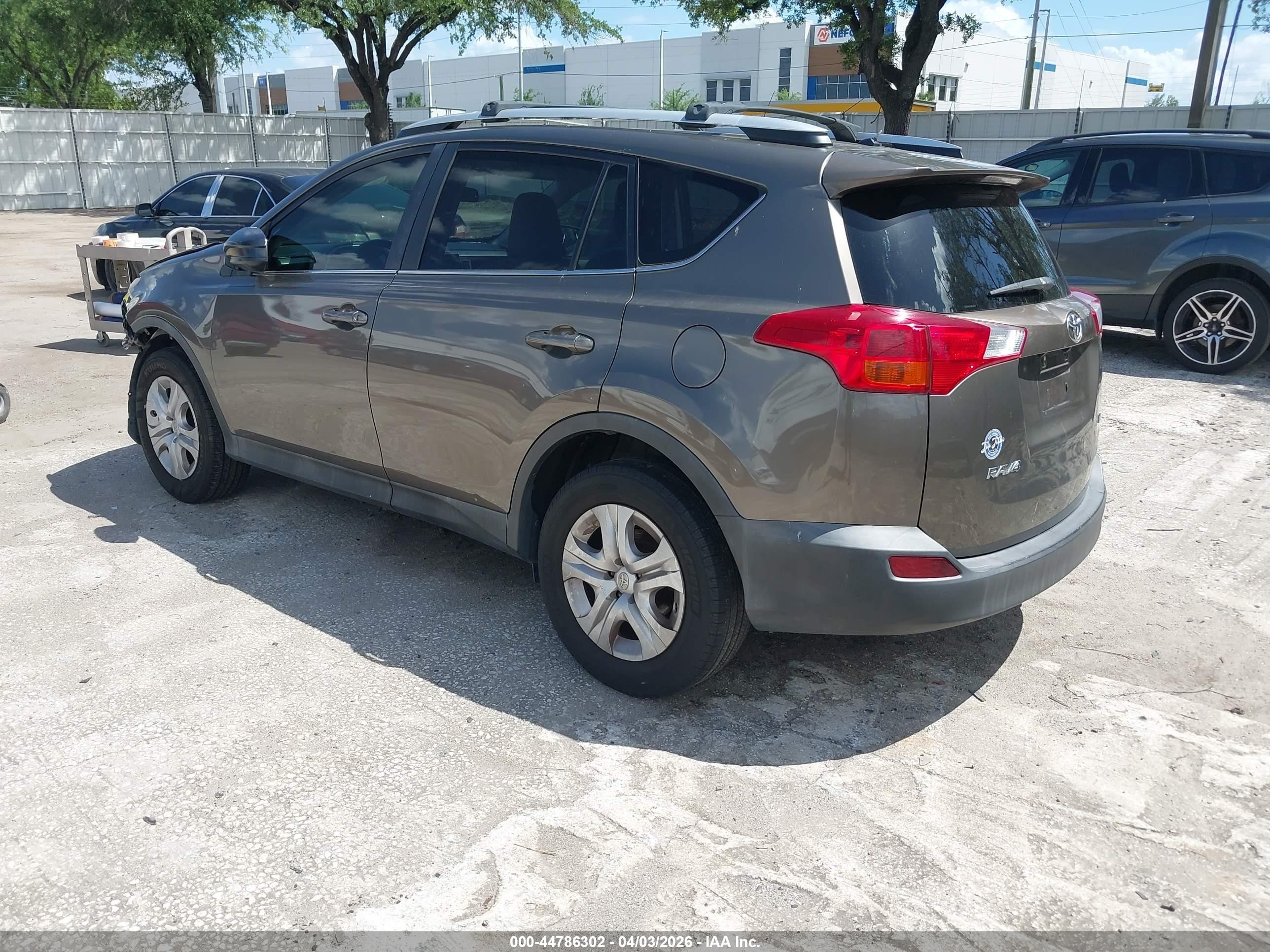 2013 Toyota Rav4 Le Gray vin: 2T3ZFREV5DW013343