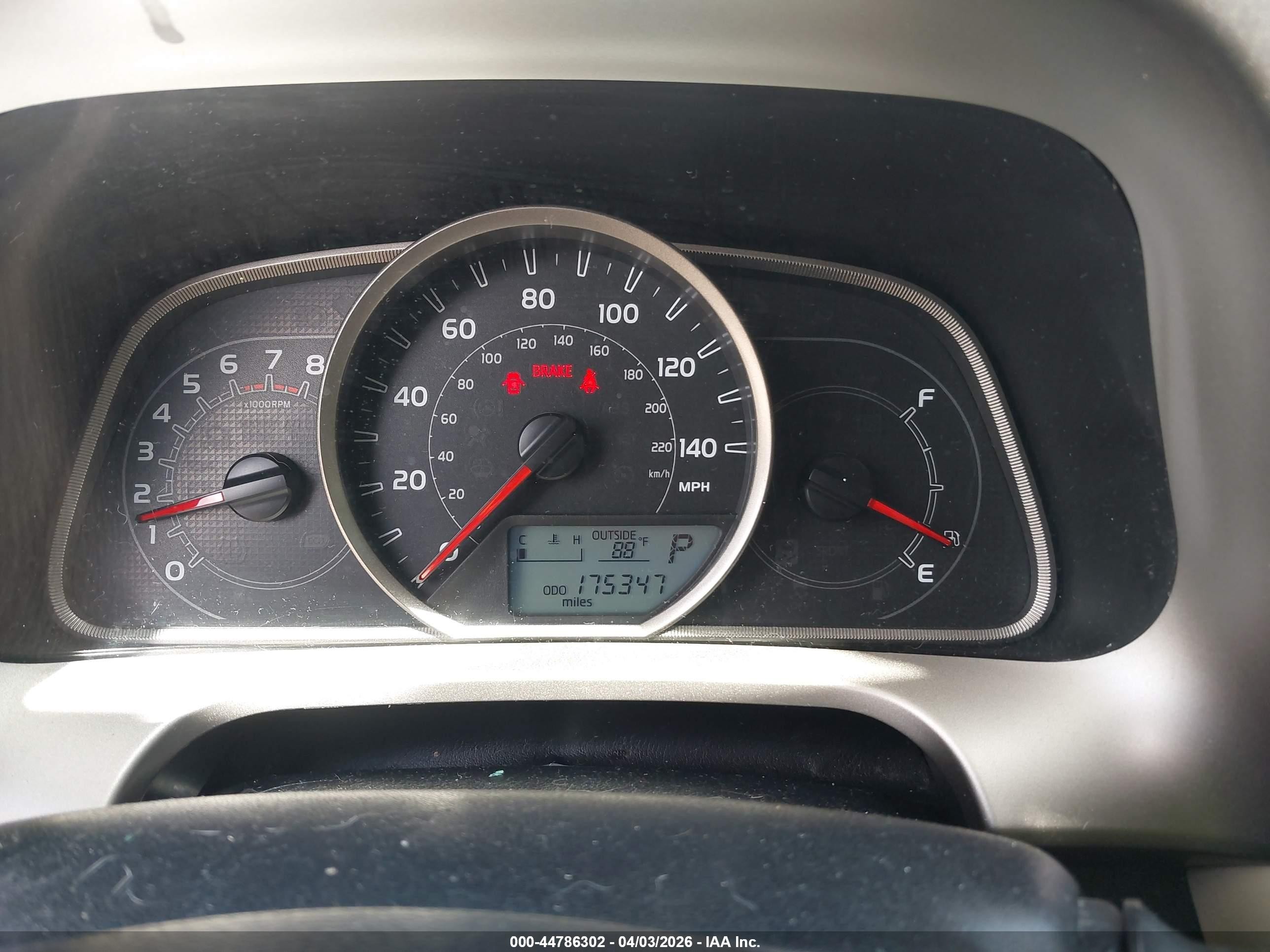 2013 Toyota Rav4 Le Gray vin: 2T3ZFREV5DW013343