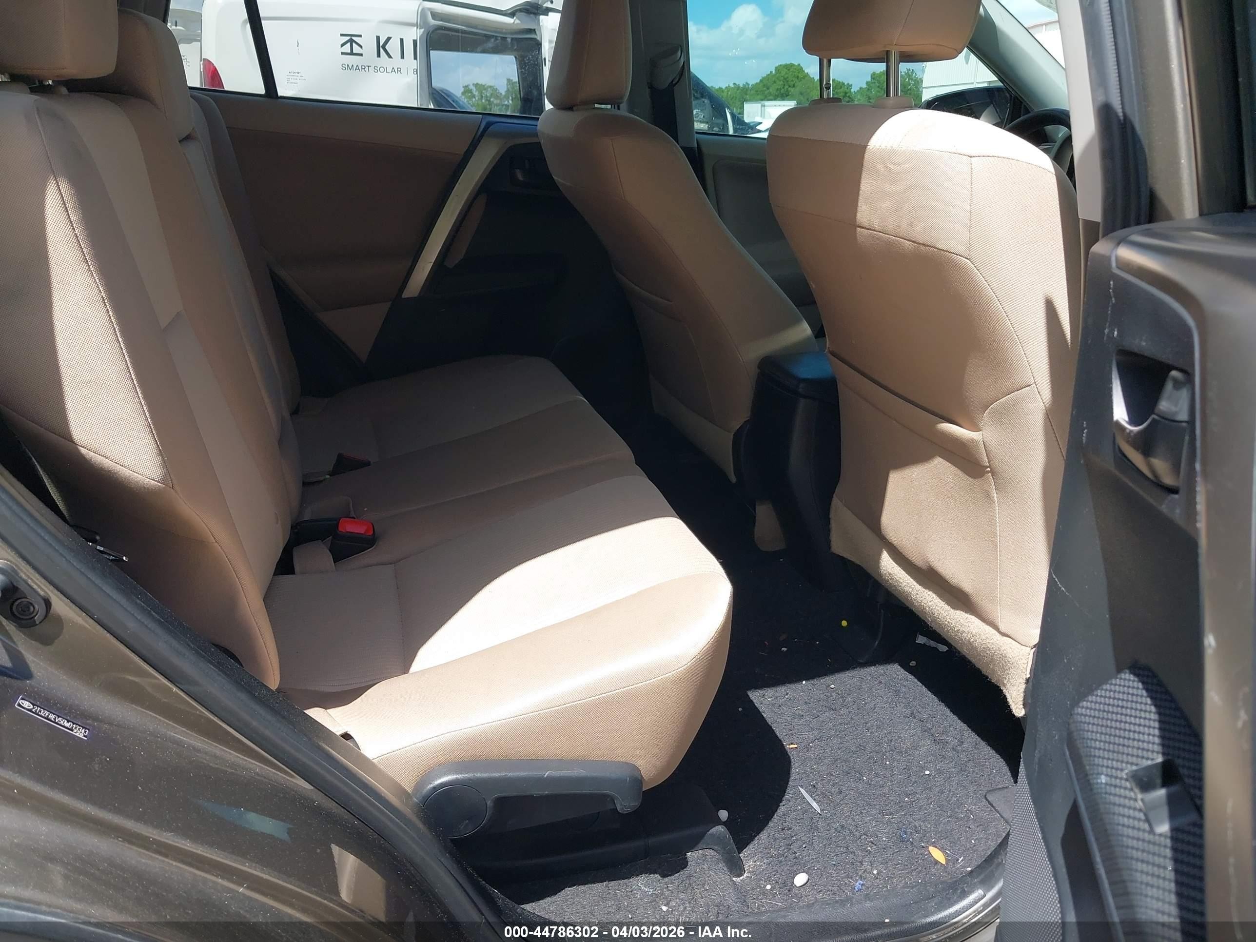 2013 Toyota Rav4 Le Gray vin: 2T3ZFREV5DW013343