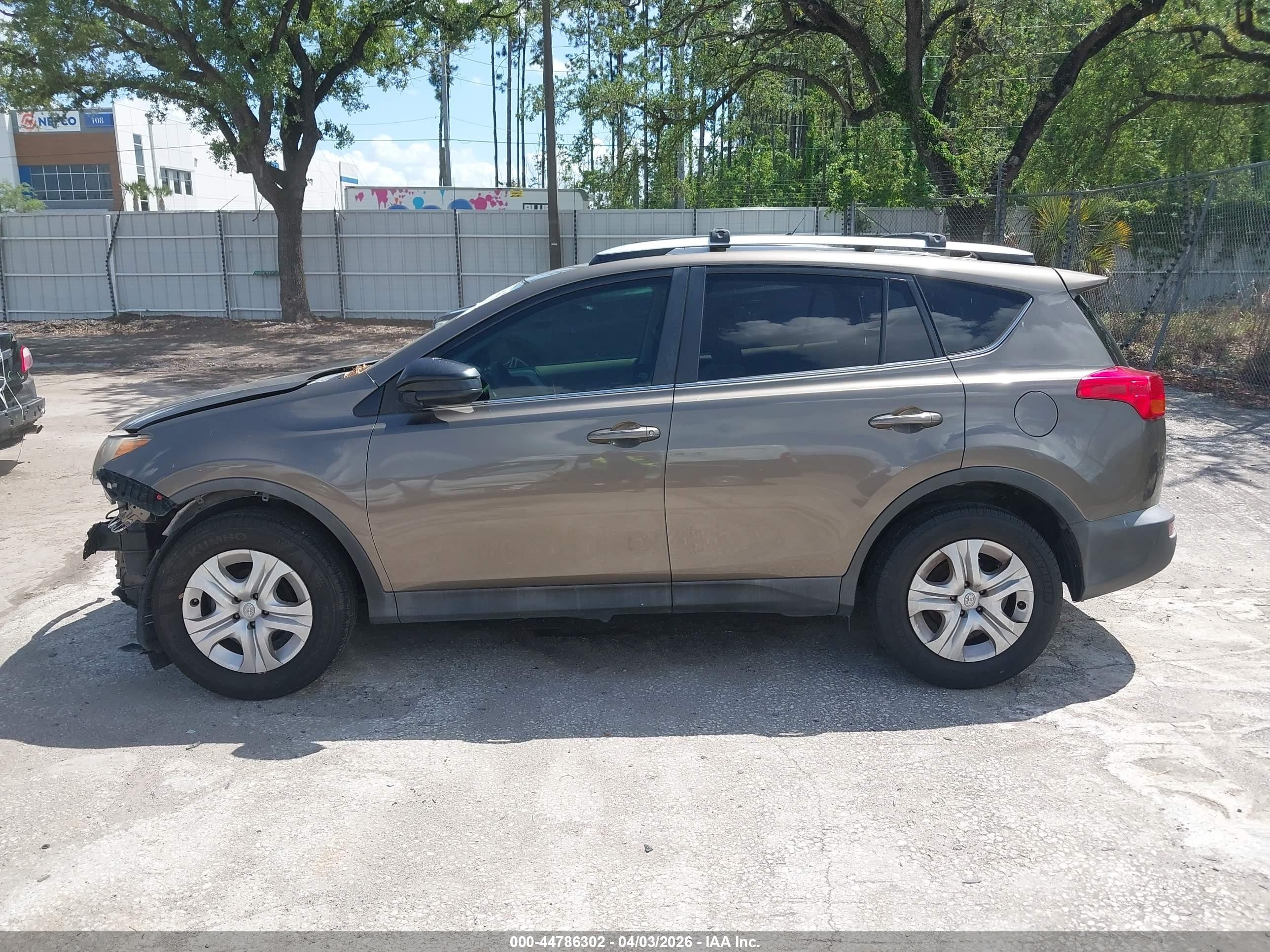 2013 Toyota Rav4 Le Gray vin: 2T3ZFREV5DW013343