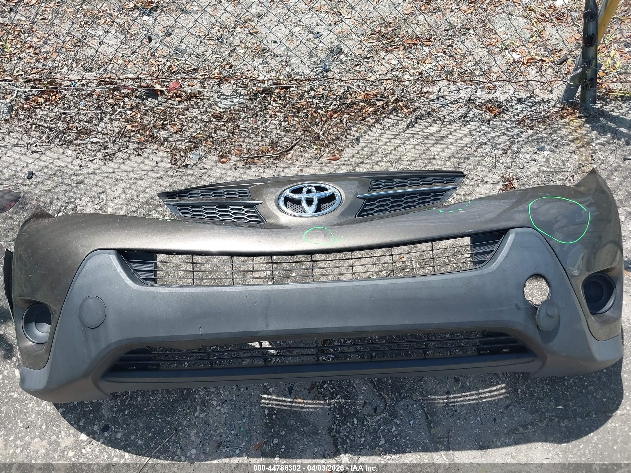 2013 Toyota Rav4 Le Gray vin: 2T3ZFREV5DW013343
