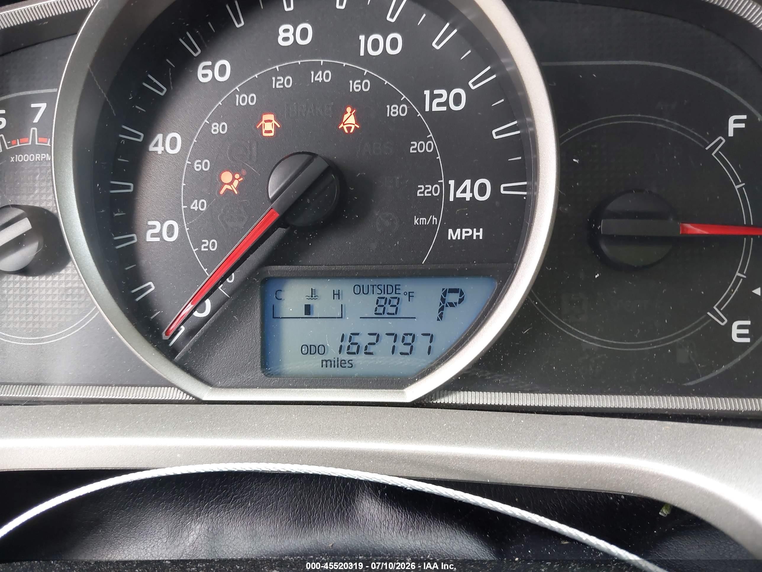 2013 Toyota Rav4 Le White vin: 2T3ZFREV5DW057651