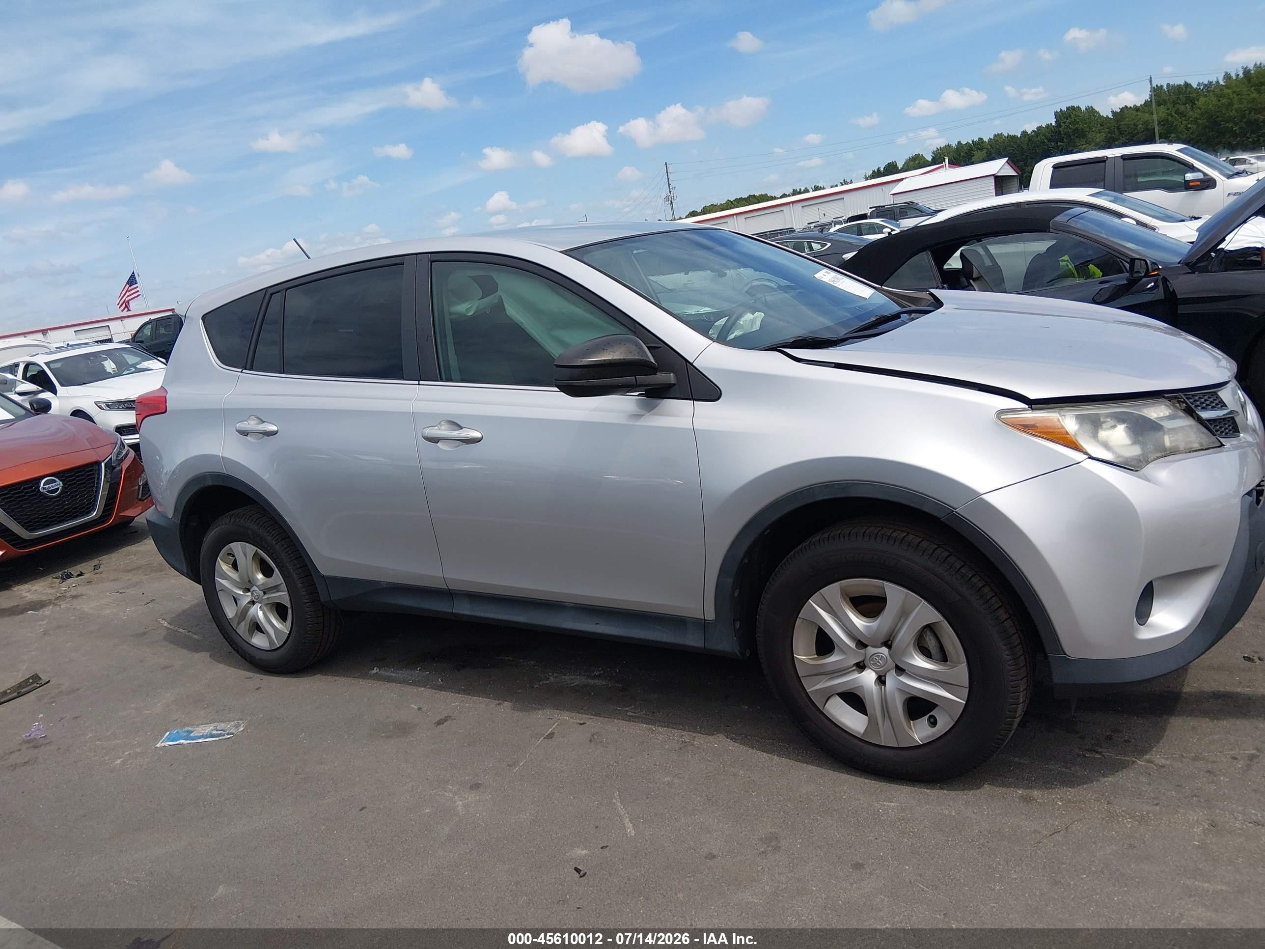 2014 Toyota Rav4 Le Silver vin: 2T3ZFREV5EW101231