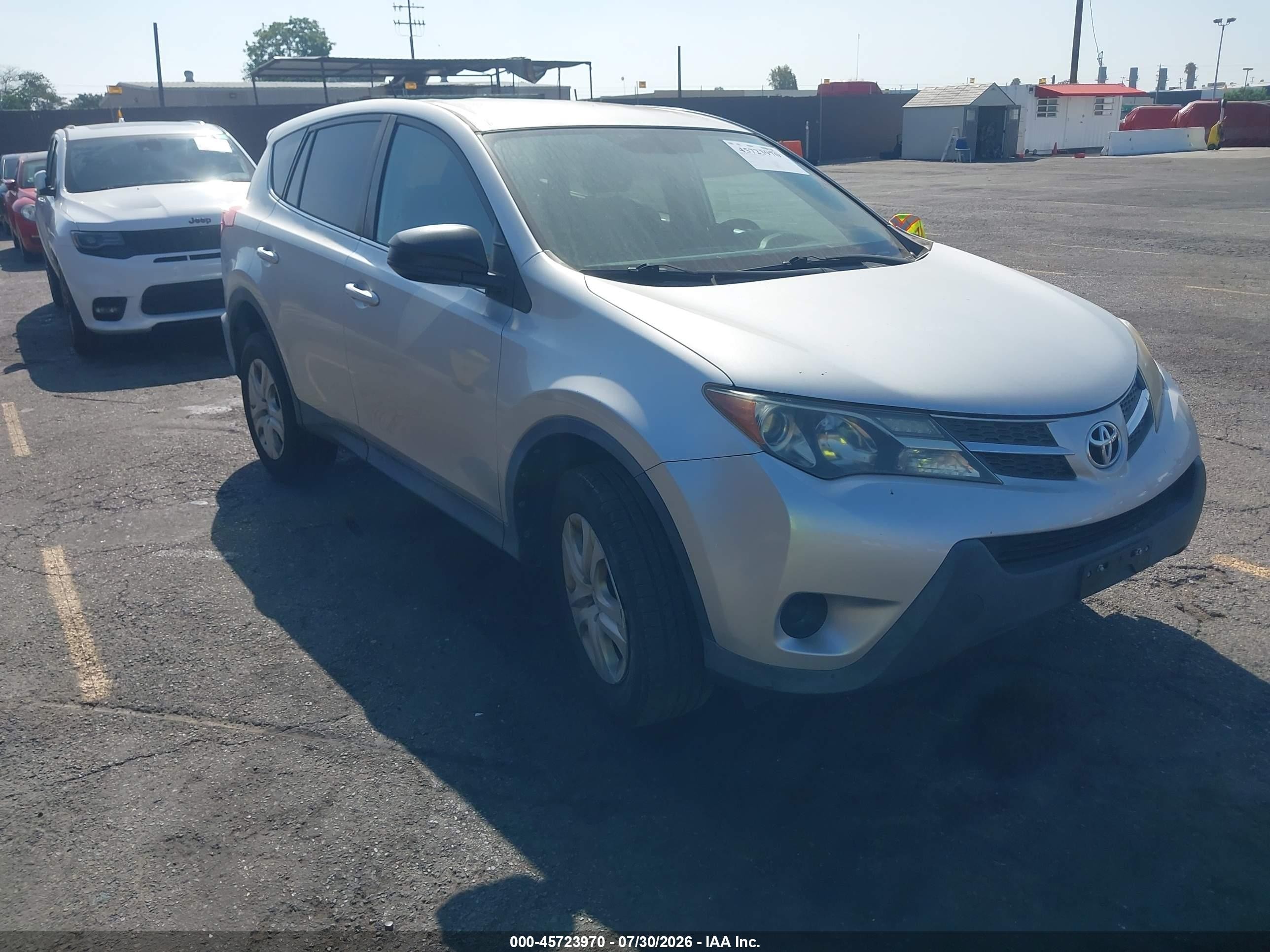 2014 Toyota Rav4 Le Silver vin: 2T3ZFREV5EW120149