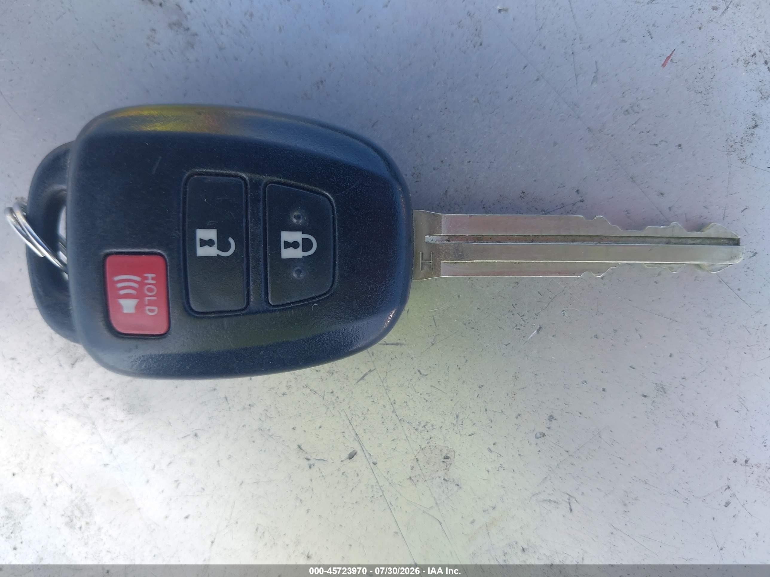 2014 Toyota Rav4 Le Silver vin: 2T3ZFREV5EW120149