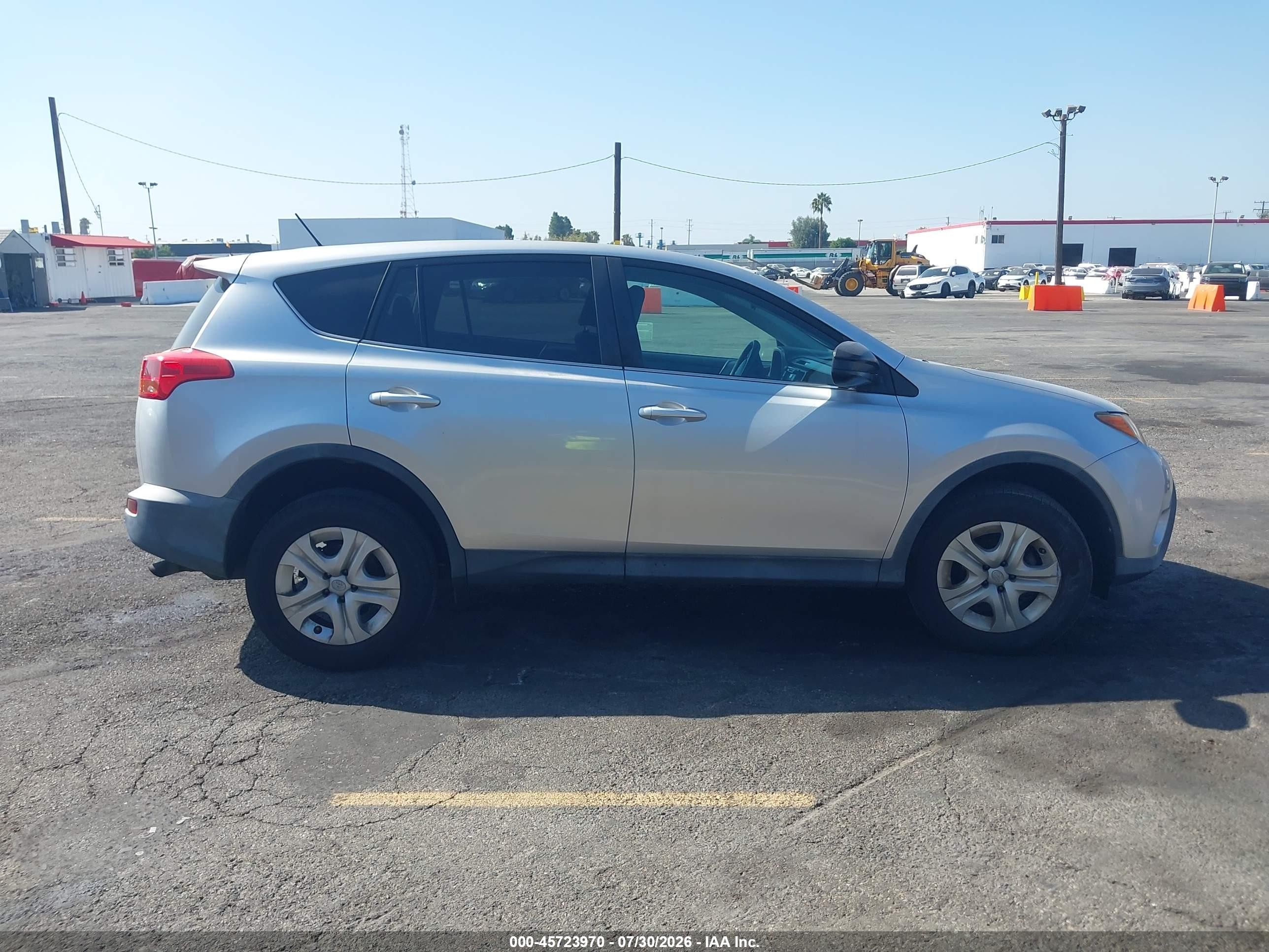 2014 Toyota Rav4 Le Silver vin: 2T3ZFREV5EW120149