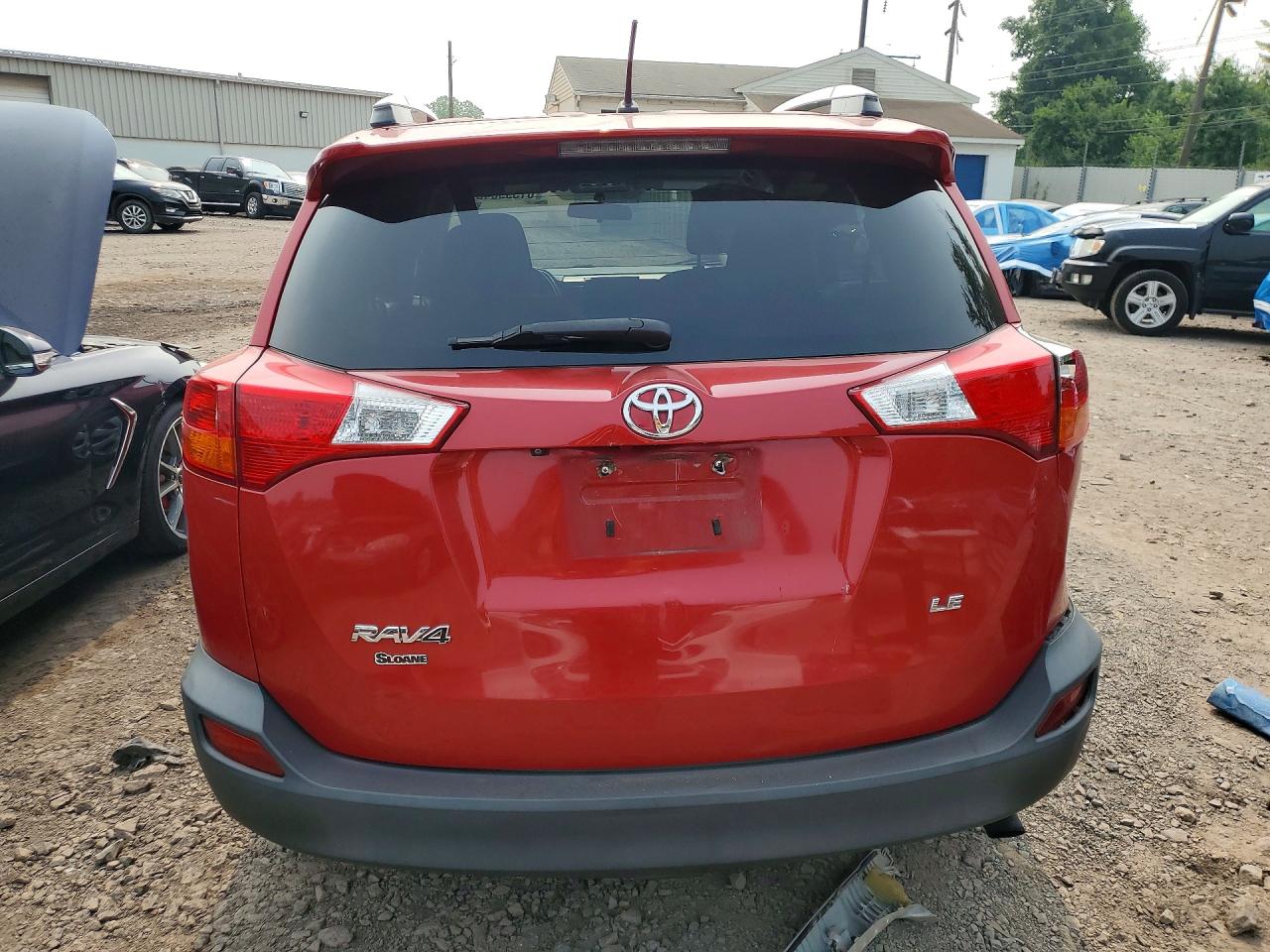 2015 Toyota Rav4 Red vin: 2T3ZFREV5FW144162