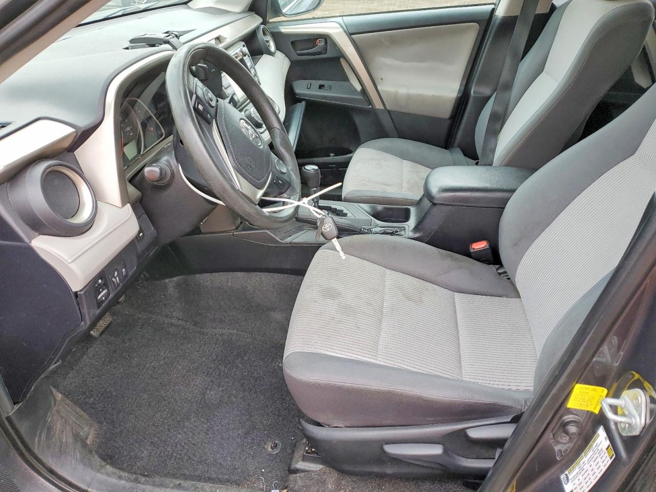 2015 Toyota Rav4 Le Gray vin: 2T3ZFREV5FW203405