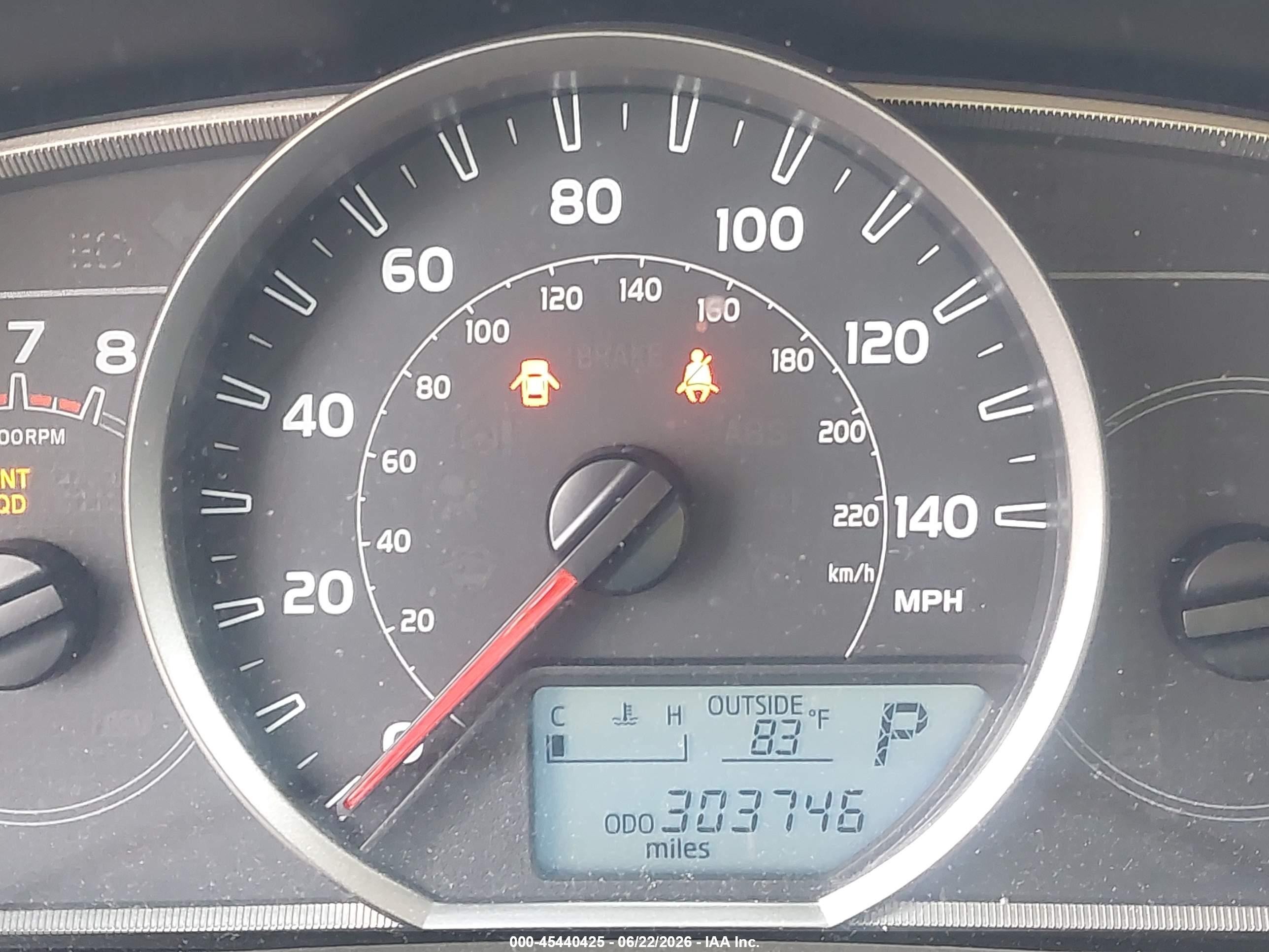 2015 Toyota Rav4 Le Red vin: 2T3ZFREV5FW227283
