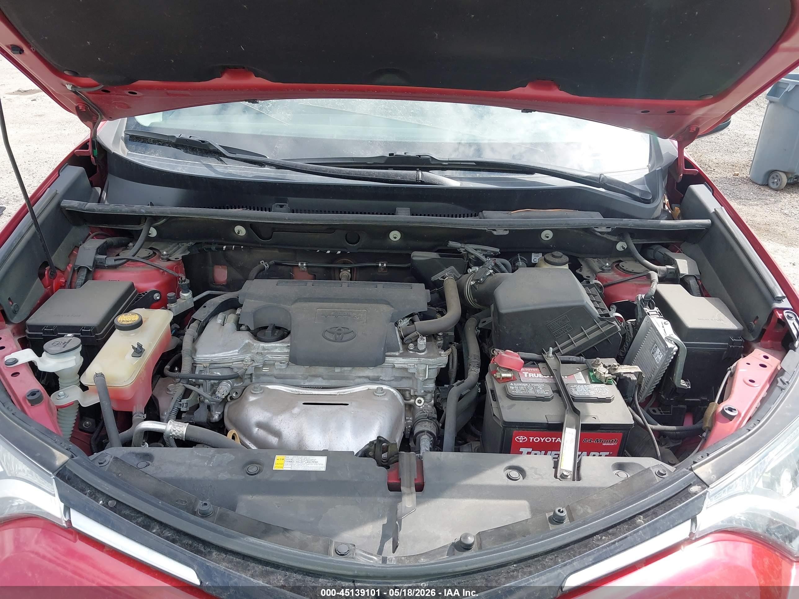 2016 Toyota Rav4 Le Red vin: 2T3ZFREV5GW280521