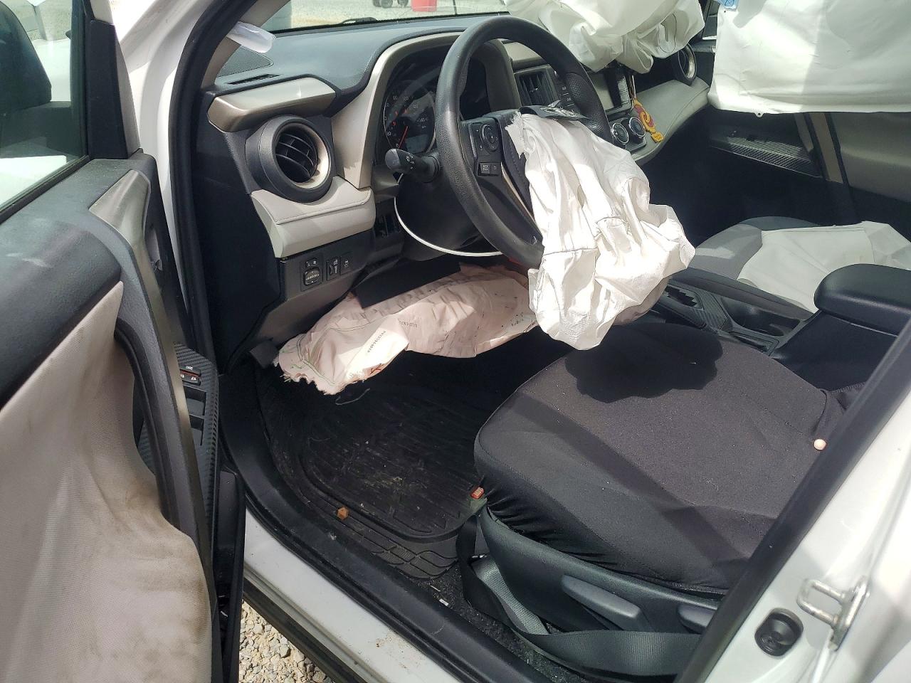 2014 Toyota Rav4 Le White vin: 2T3ZFREV6EW081586