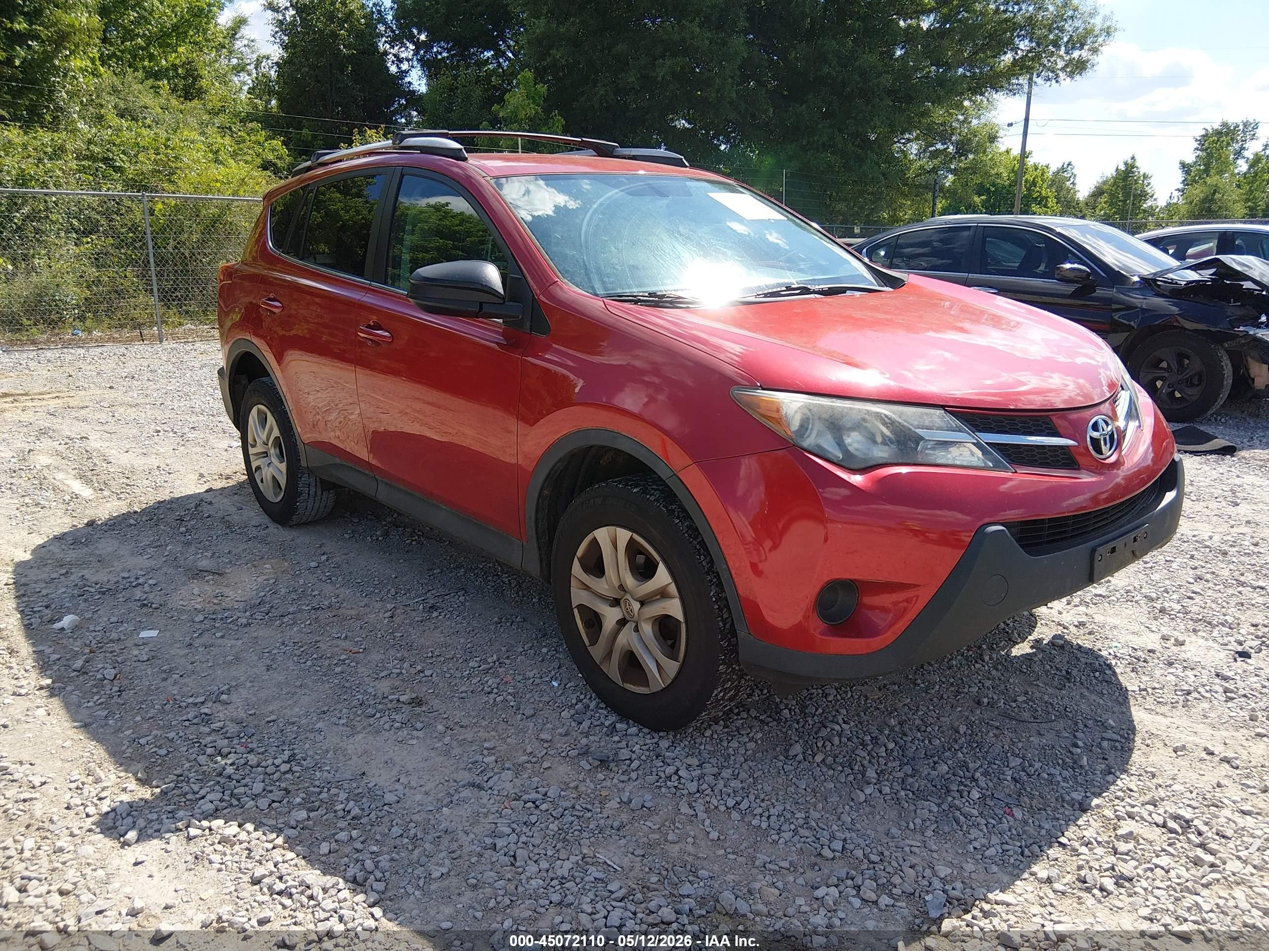 2014 Toyota Rav4 Le Red vin: 2T3ZFREV6EW110827