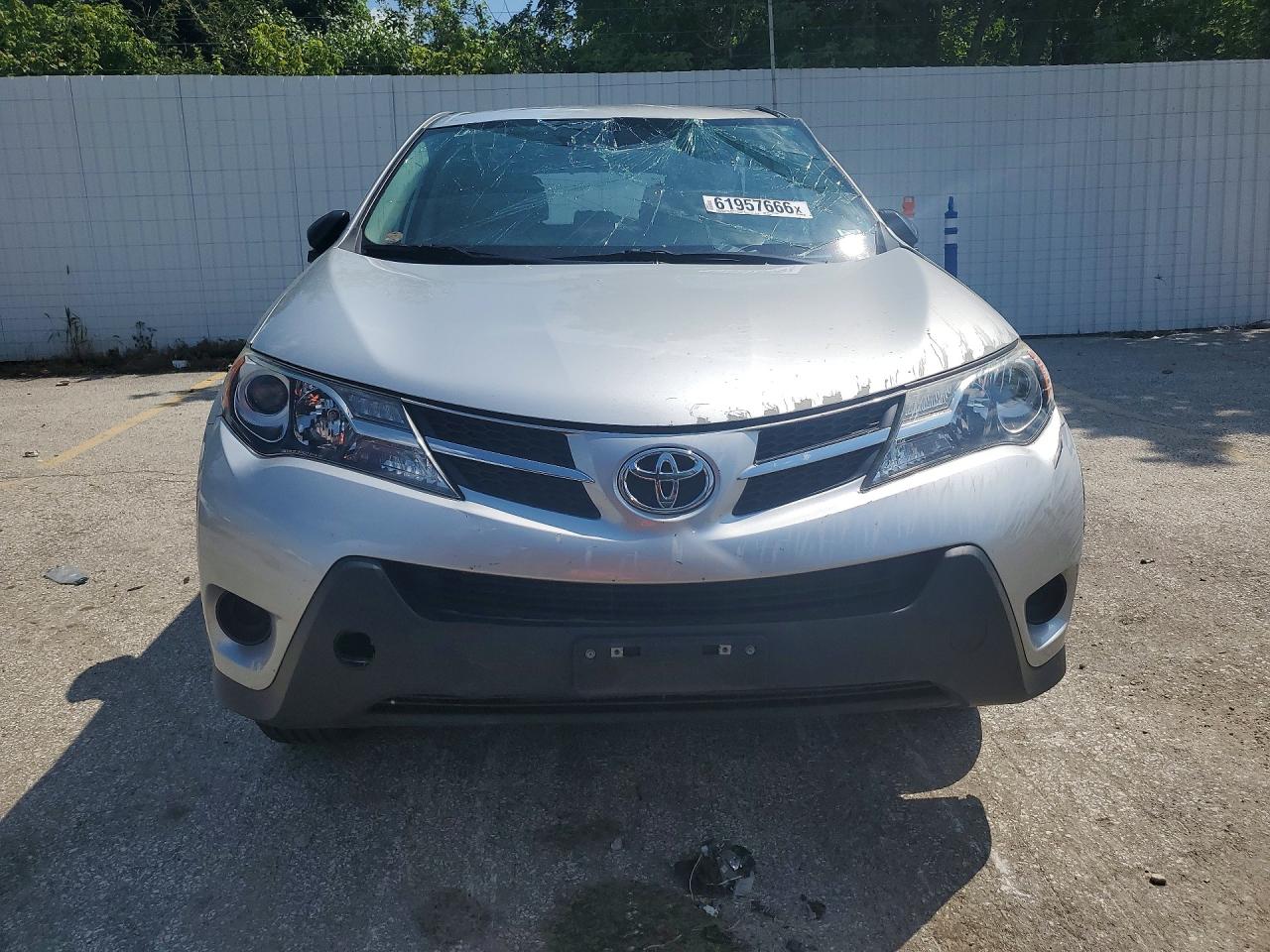 2015 Toyota Rav4 Le Серый vin: 2T3ZFREV6FW151394