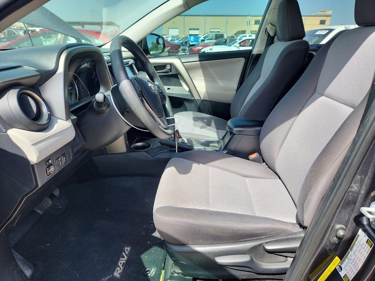 2015 Toyota Rav4 Le Gray vin: 2T3ZFREV6FW225056