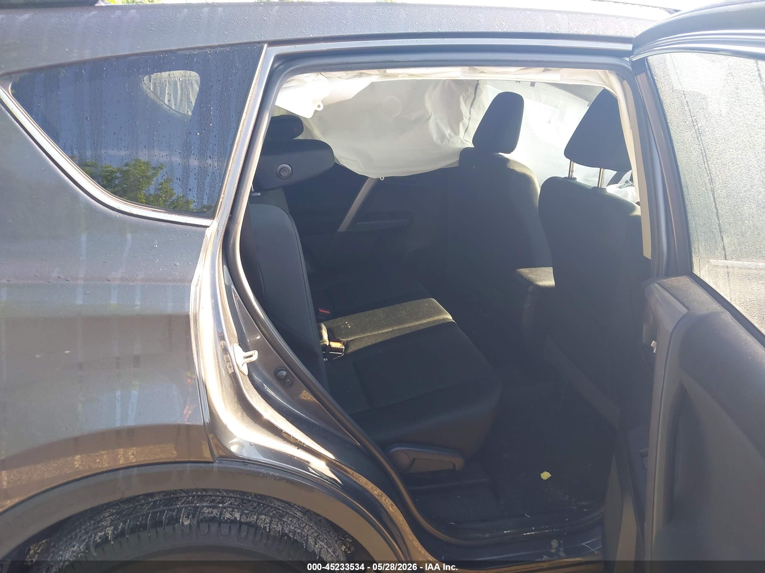 2018 Toyota Rav4 Le Gray vin: 2T3ZFREV6JW511370
