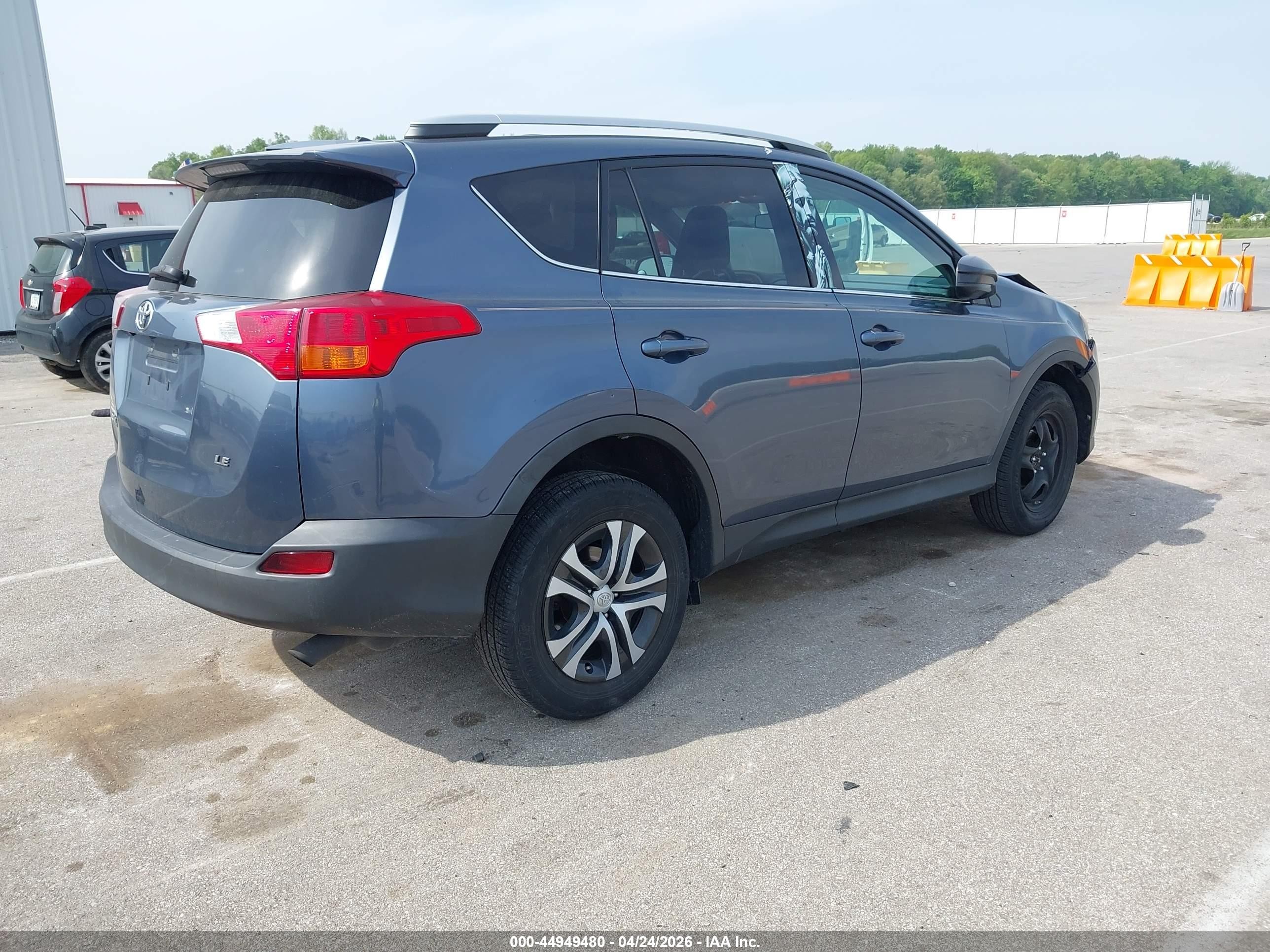 2013 Toyota Rav4 Le Blue vin: 2T3ZFREV7DW070806