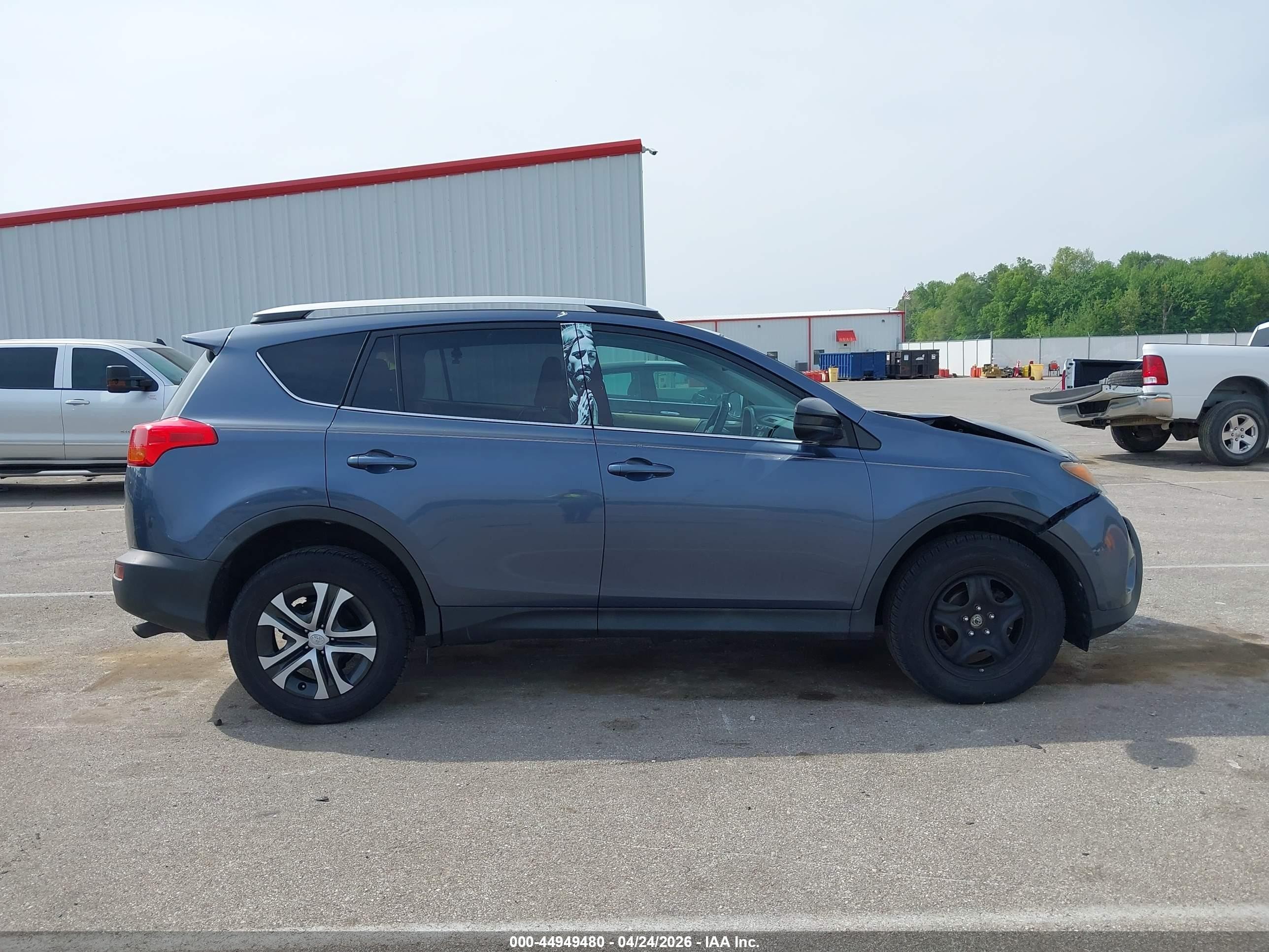 2013 Toyota Rav4 Le Blue vin: 2T3ZFREV7DW070806