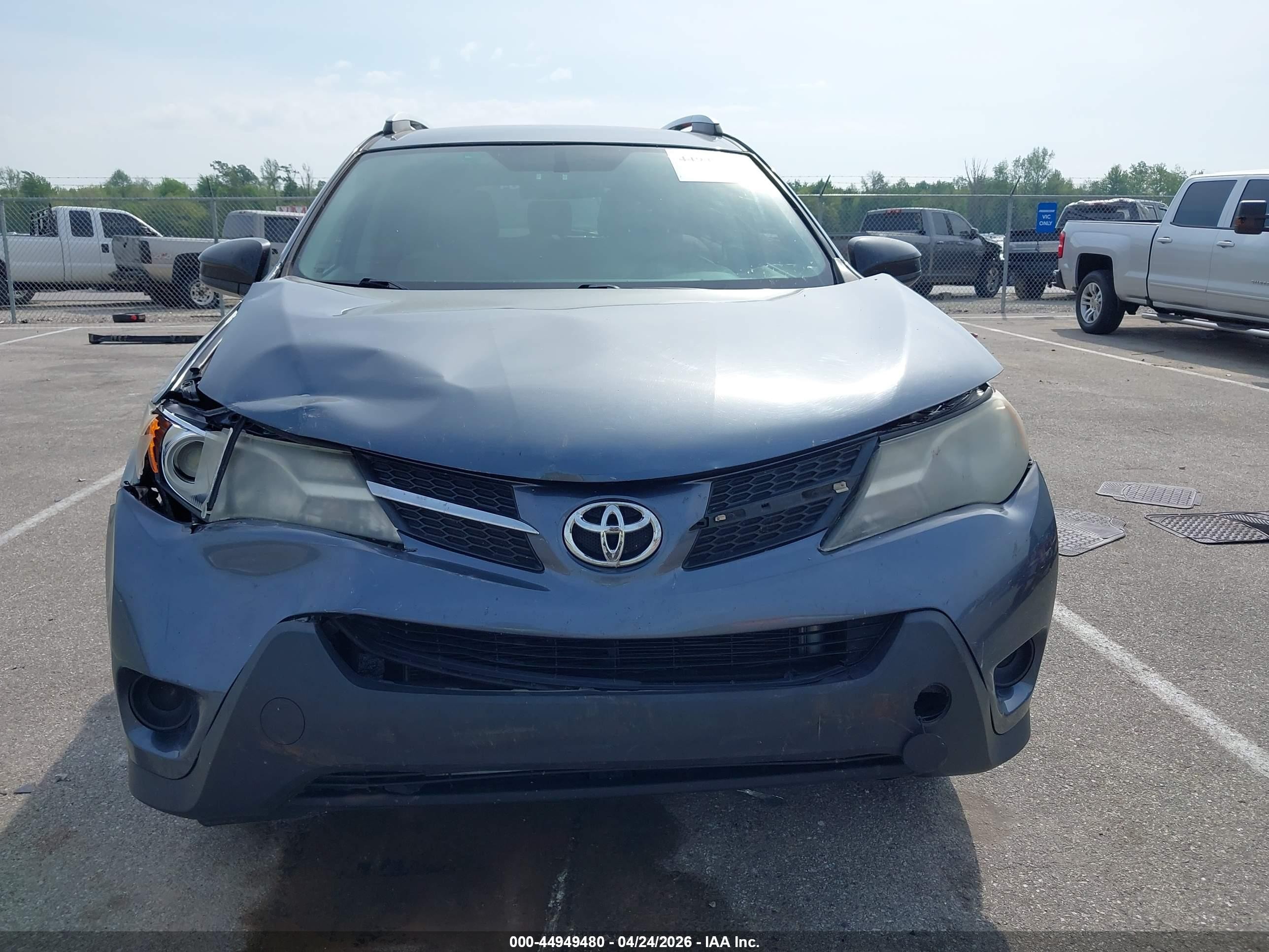 2013 Toyota Rav4 Le Blue vin: 2T3ZFREV7DW070806