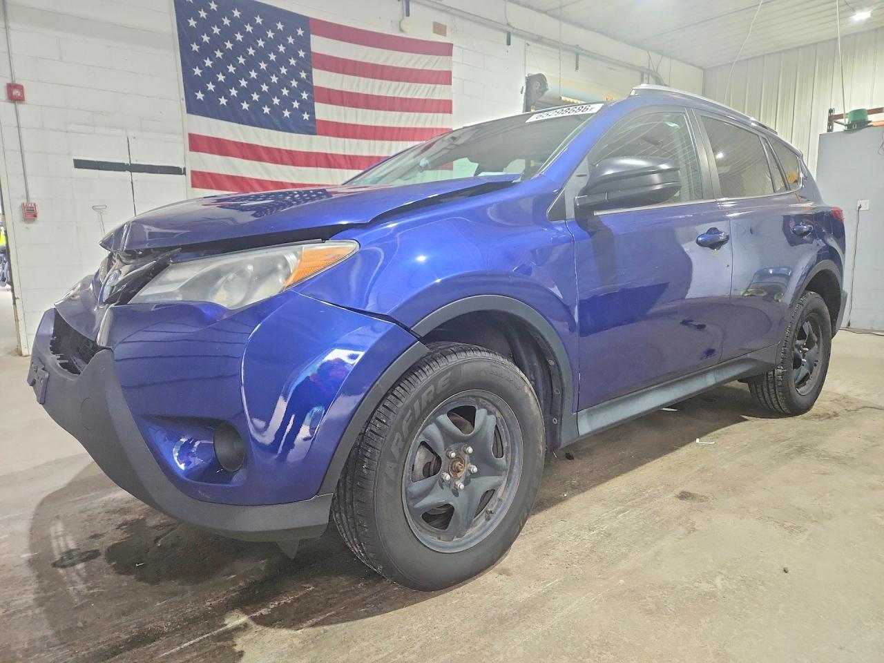2014 Toyota Rav4 Le Blue vin: 2T3ZFREV7EW092967