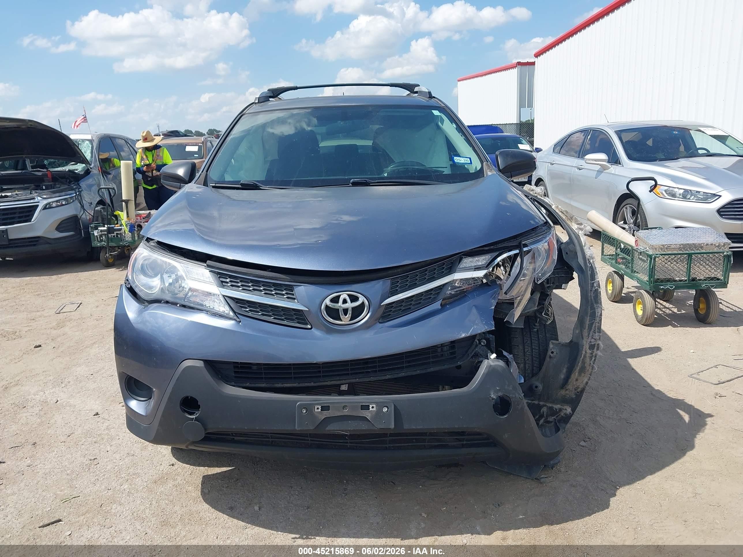 2014 Toyota Rav4 Le vin: 2T3ZFREV7EW100498
