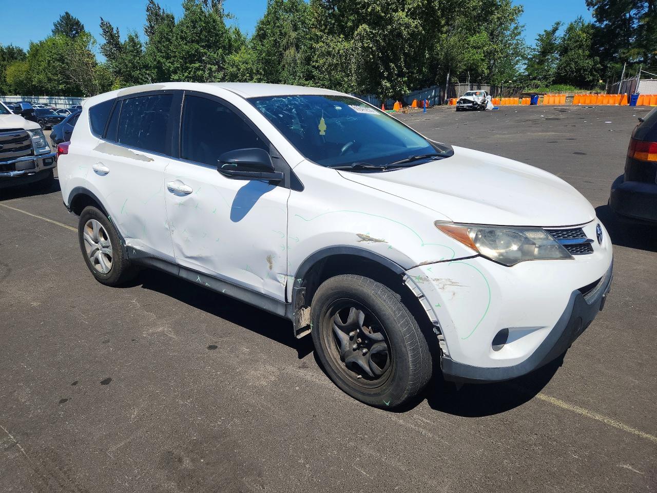 2014 Toyota Rav4 Le White vin: 2T3ZFREV7EW111338