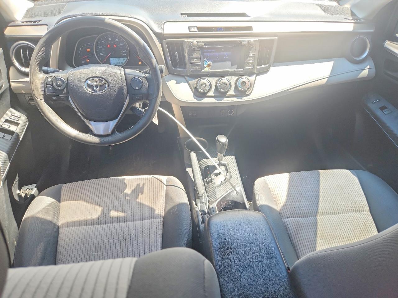 2014 Toyota Rav4 Le White vin: 2T3ZFREV7EW111338
