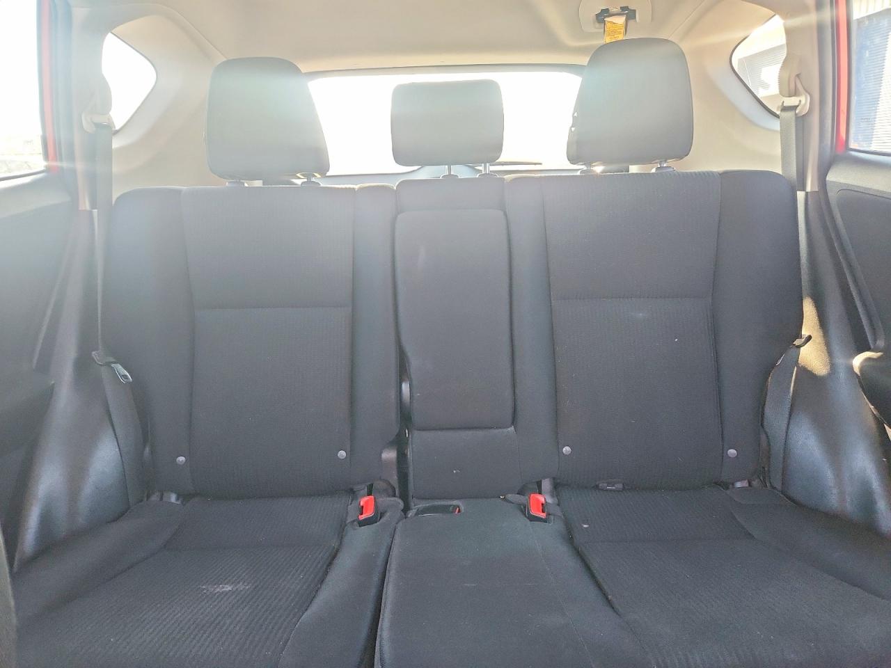 2014 Toyota Rav4 Le Red vin: 2T3ZFREV7EW117057