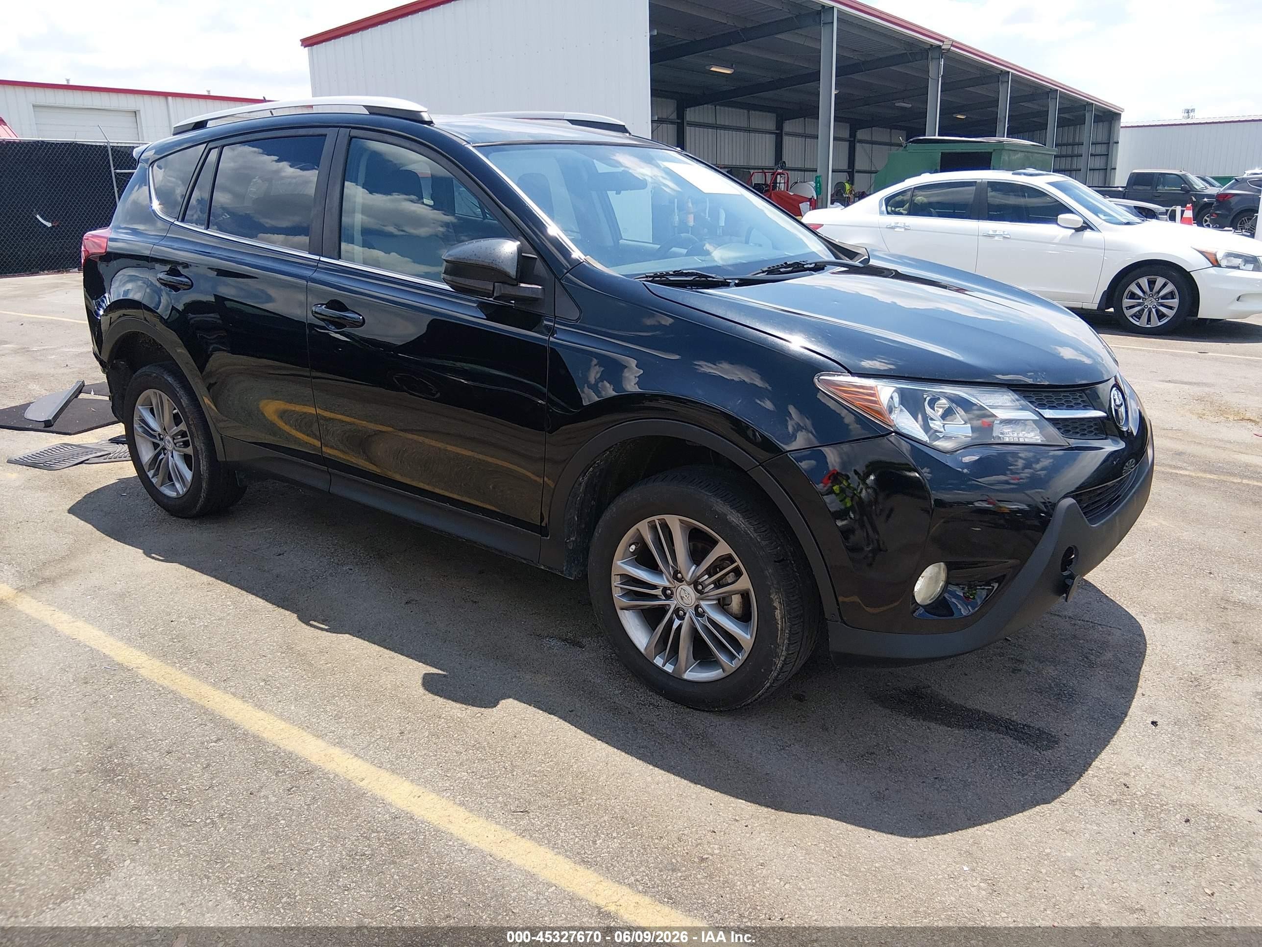 2015 Toyota Rav4 Le Black vin: 2T3ZFREV7FW130733