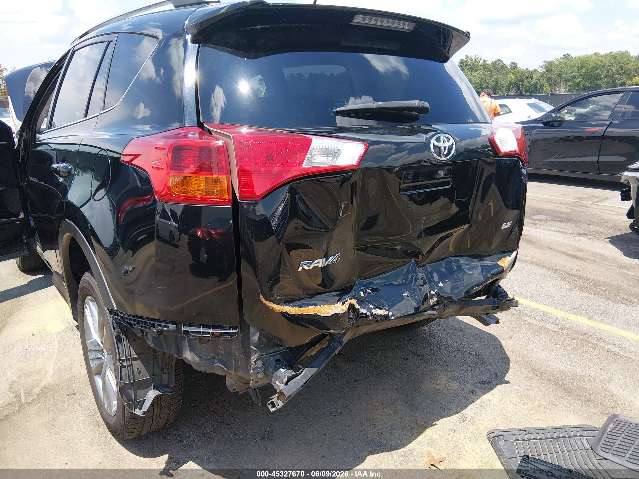 2015 Toyota Rav4 Le Black vin: 2T3ZFREV7FW130733
