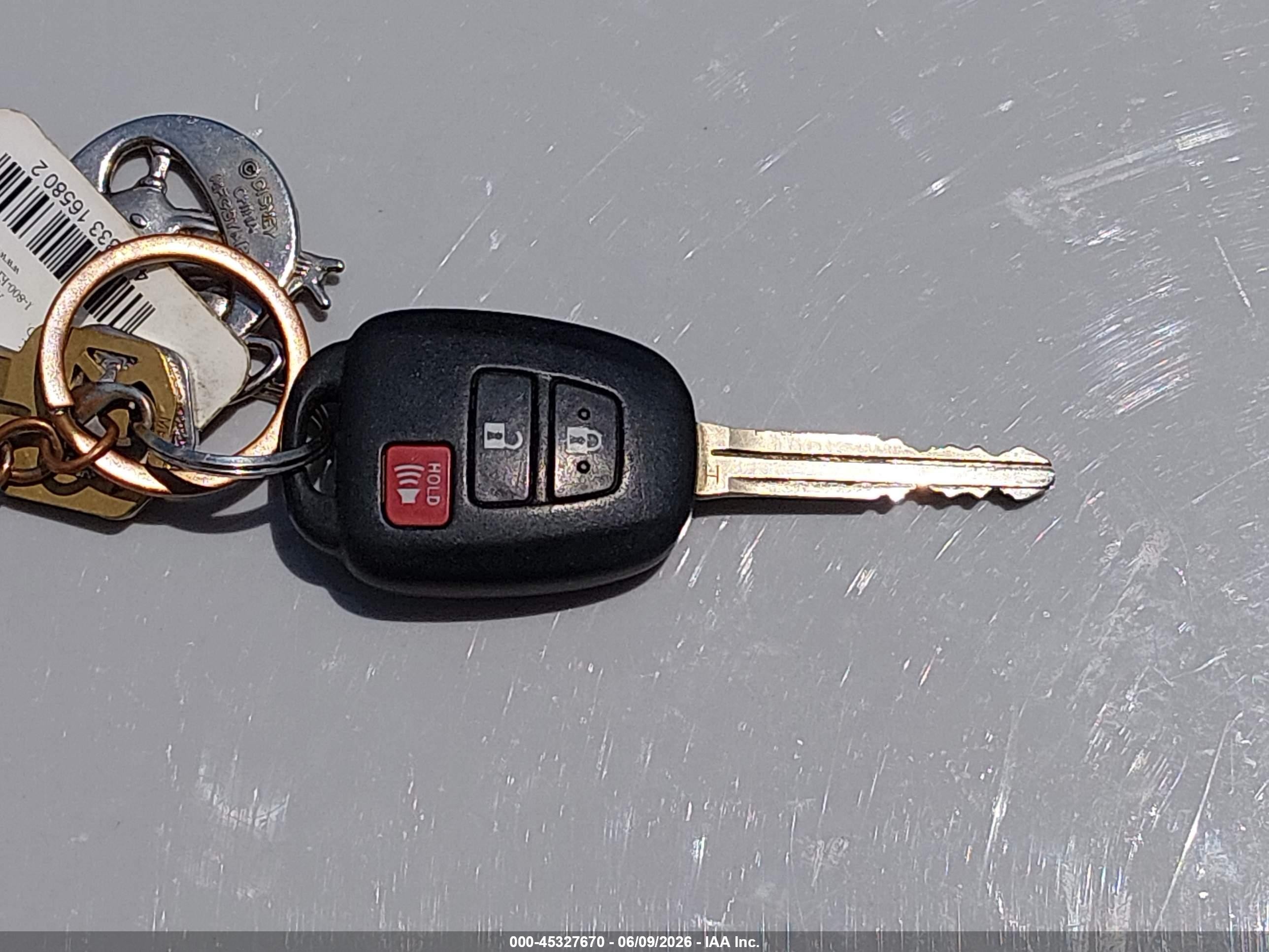 2015 Toyota Rav4 Le Black vin: 2T3ZFREV7FW130733
