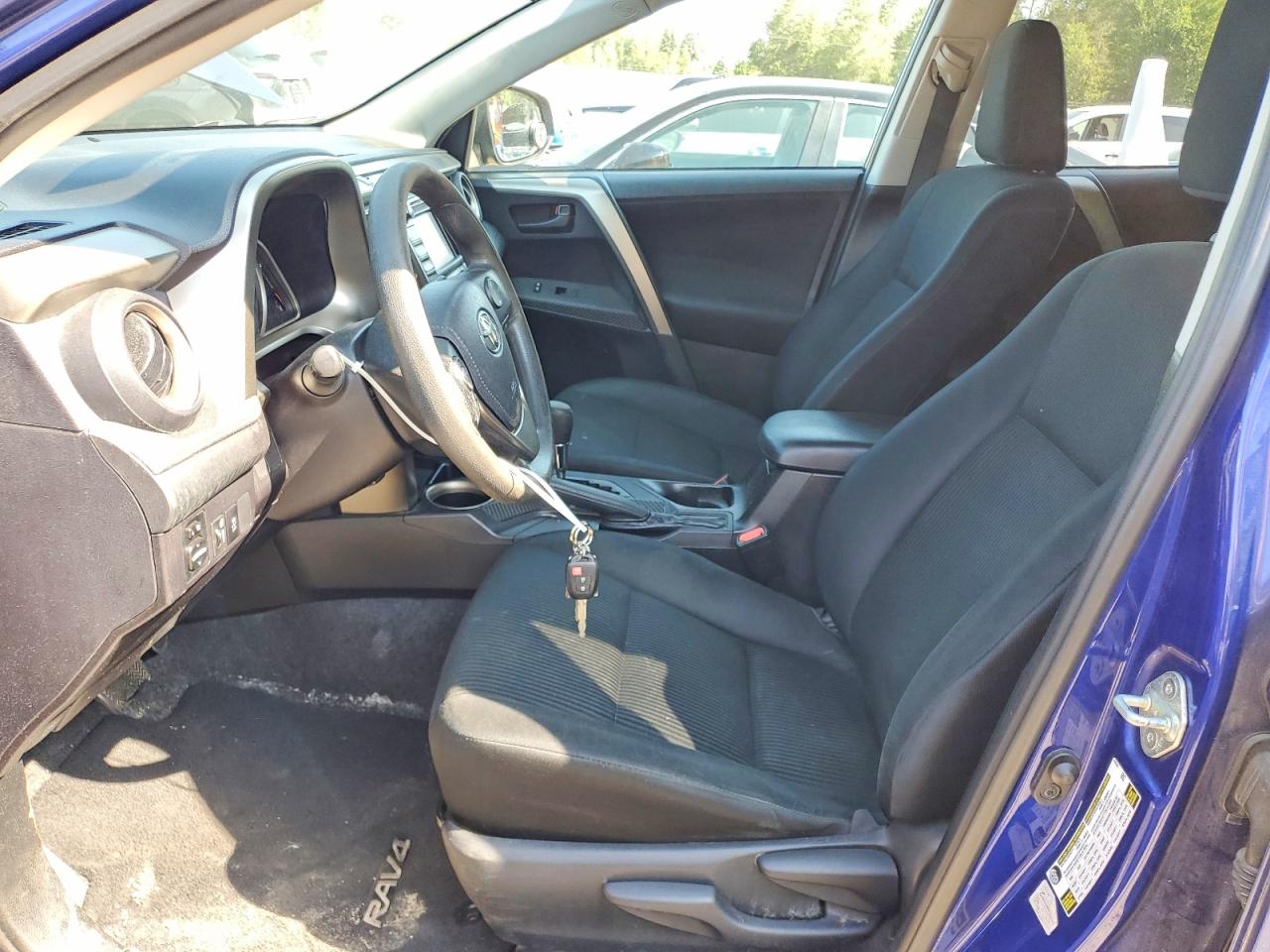 2015 Toyota Rav4 Le Blue vin: 2T3ZFREV7FW142963