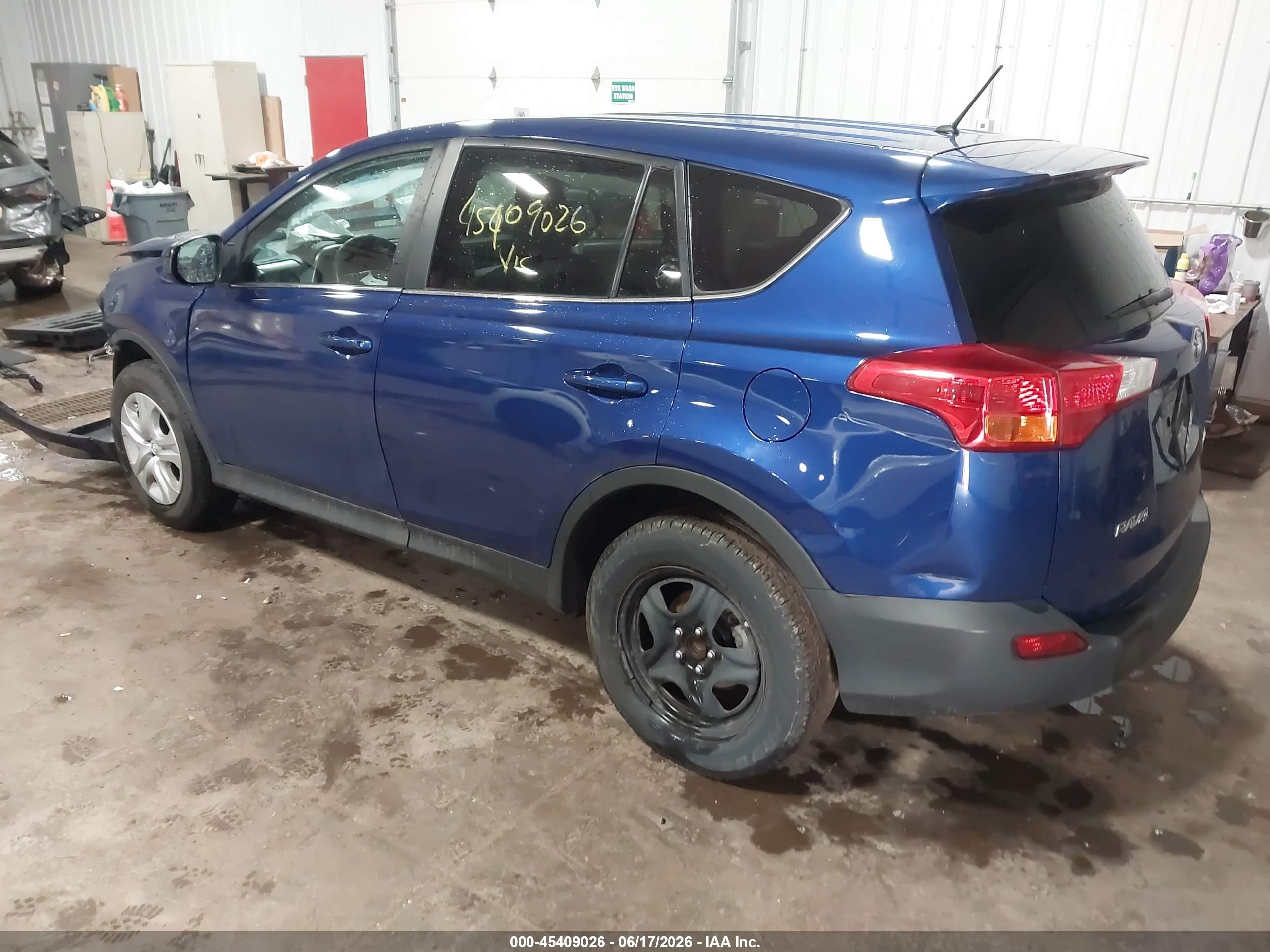 2015 Toyota Rav4 Le Синий vin: 2T3ZFREV7FW178734