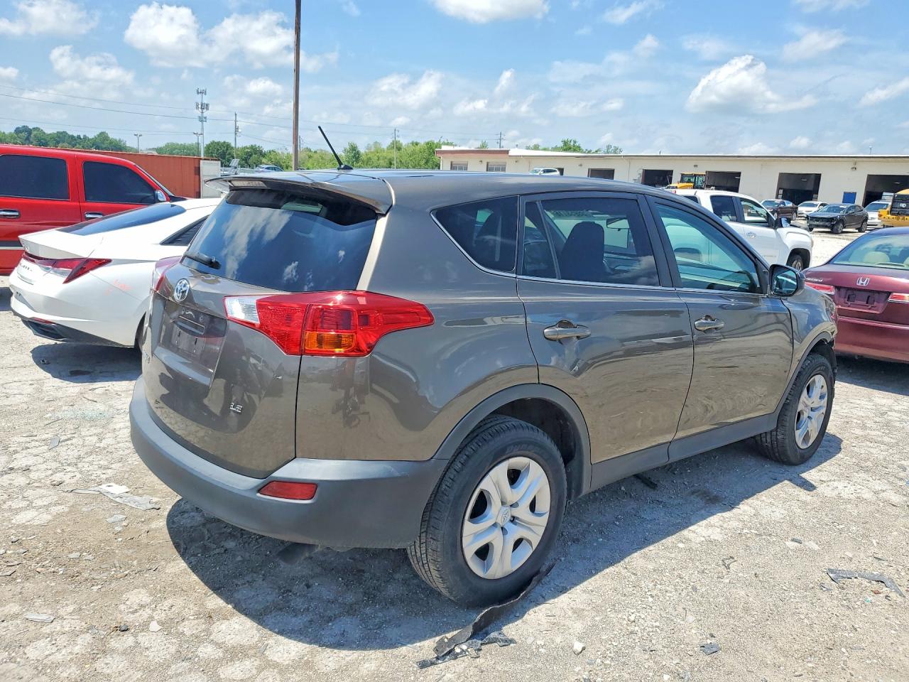 2015 Toyota Rav4 Le Gray vin: 2T3ZFREV7FW199275