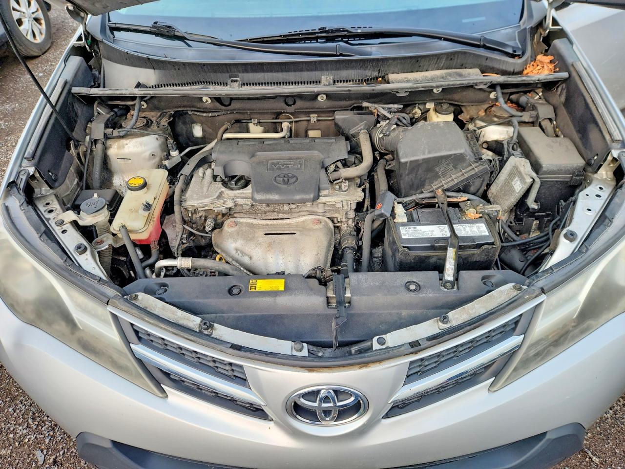 2015 Toyota Rav4 Le Silver vin: 2T3ZFREV7FW209626