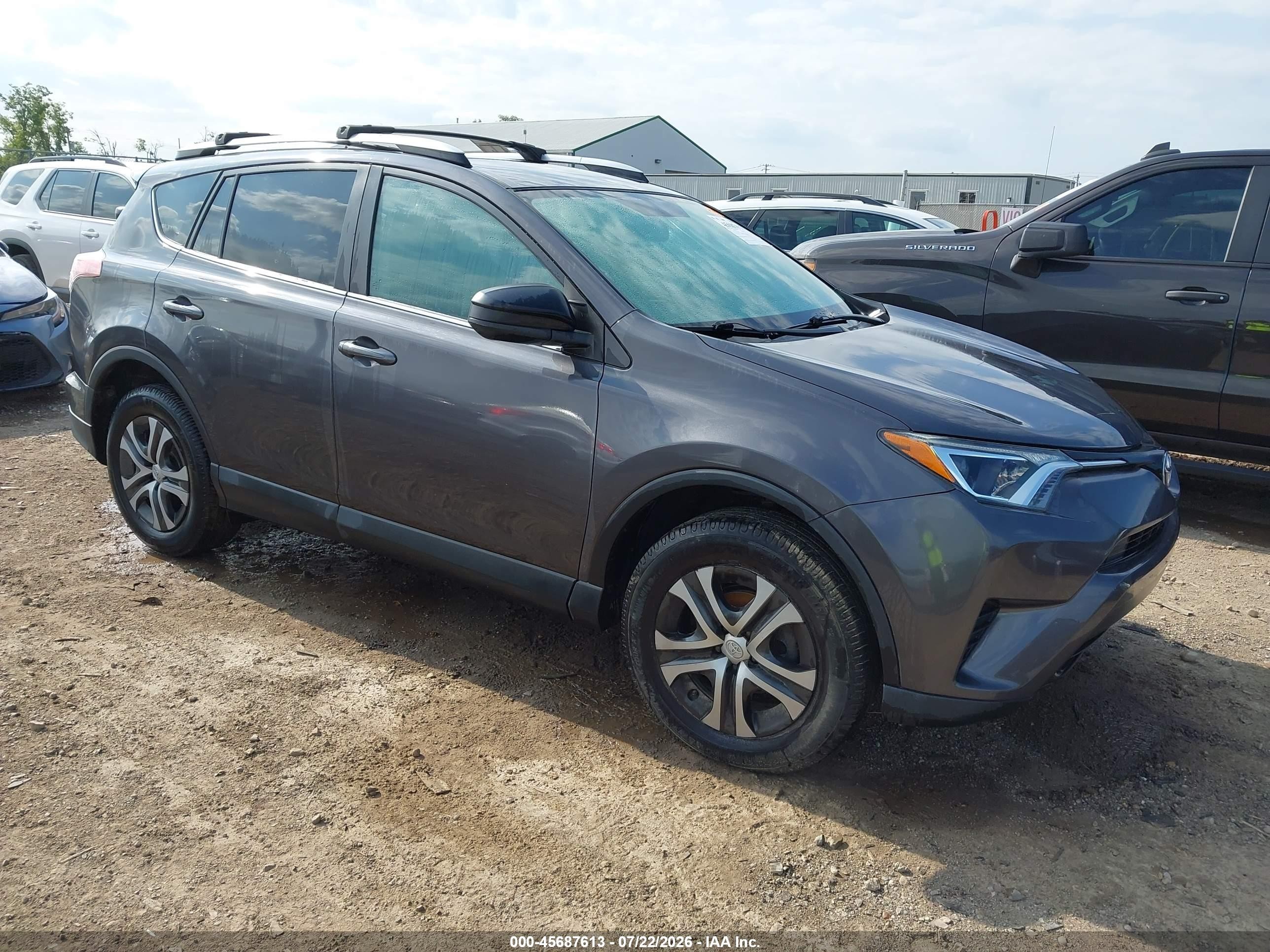 2016 Toyota Rav4 Le Gray vin: 2T3ZFREV7GW247648