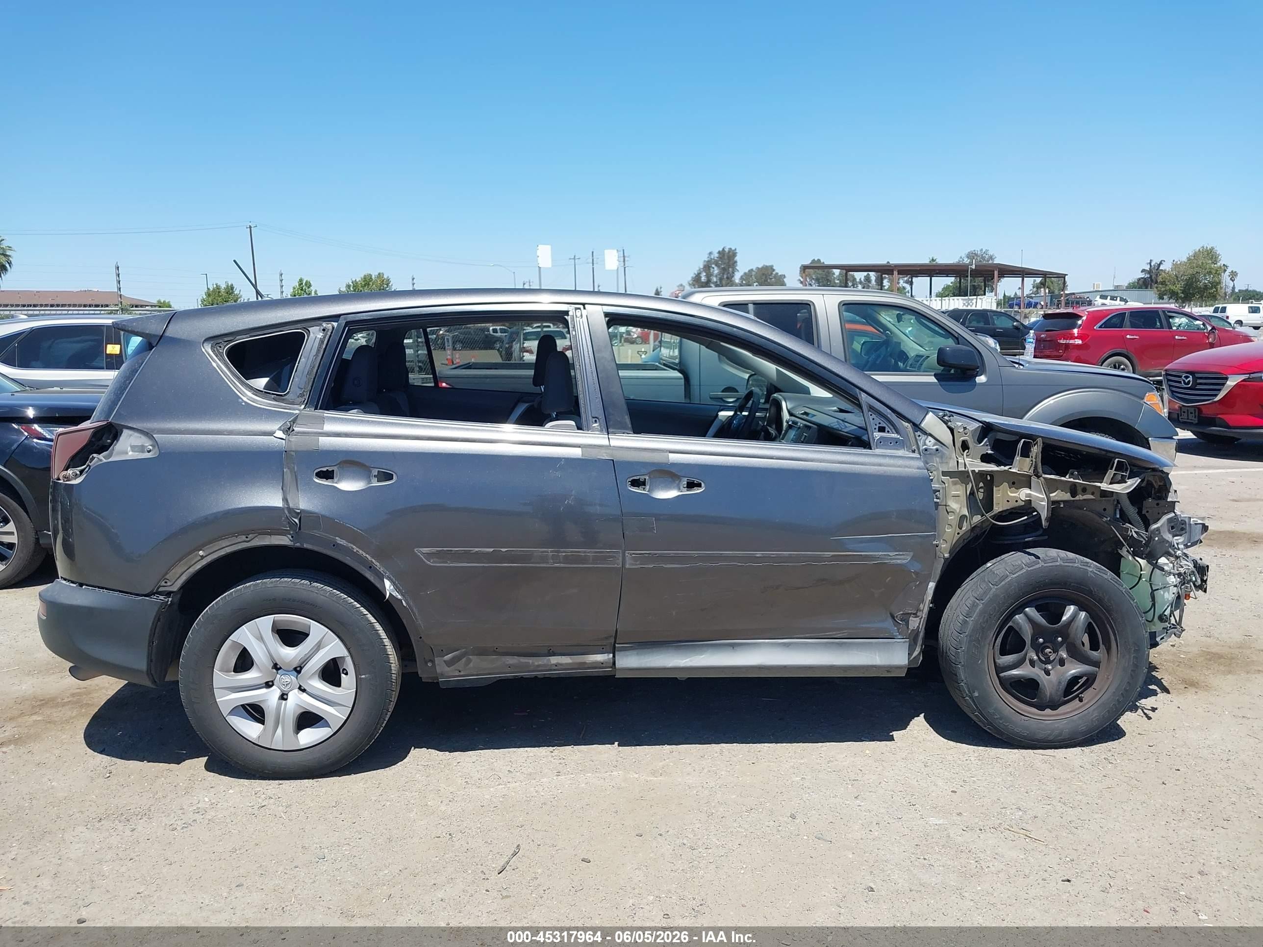 2013 Toyota Rav4 Le Gray vin: 2T3ZFREV8DW005463