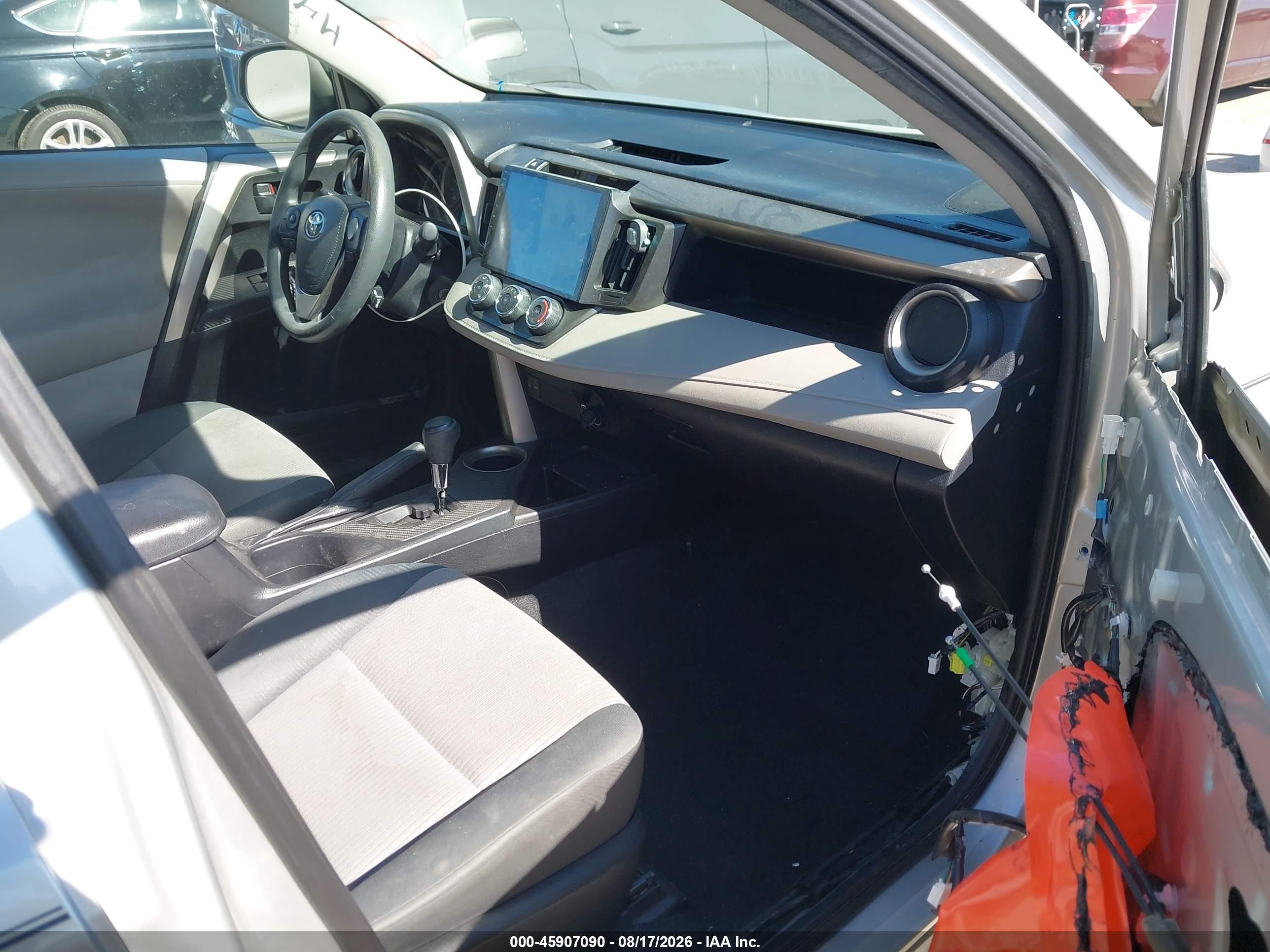 2013 Toyota Rav4 Le Silver vin: 2T3ZFREV8DW005754
