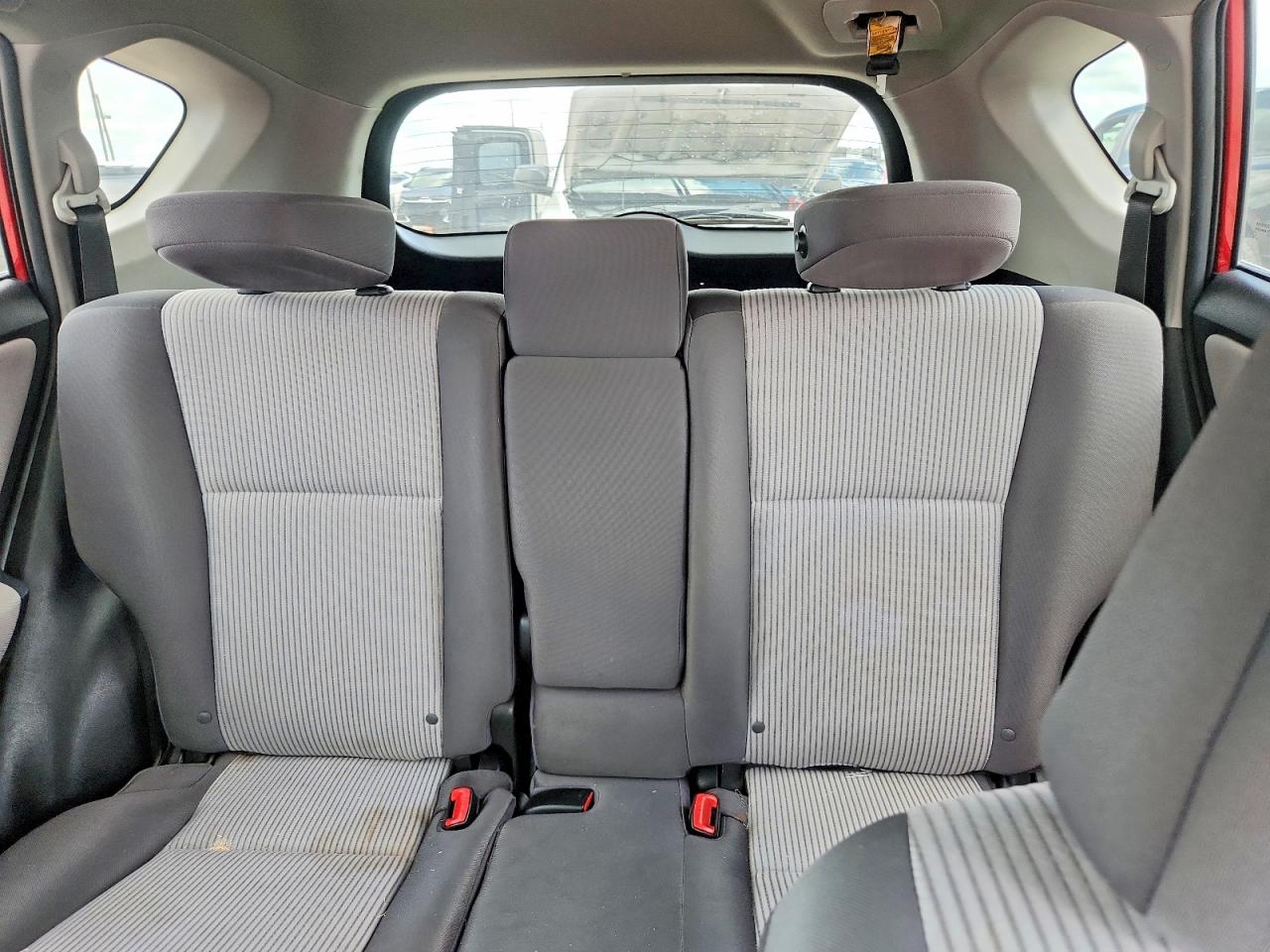 2014 Toyota Rav4 Le Red vin: 2T3ZFREV8EW083033