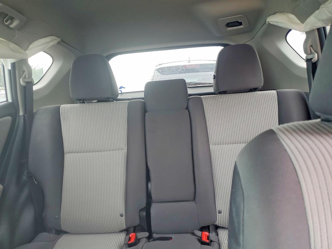 2014 Toyota Rav4 Le White vin: 2T3ZFREV8EW125958
