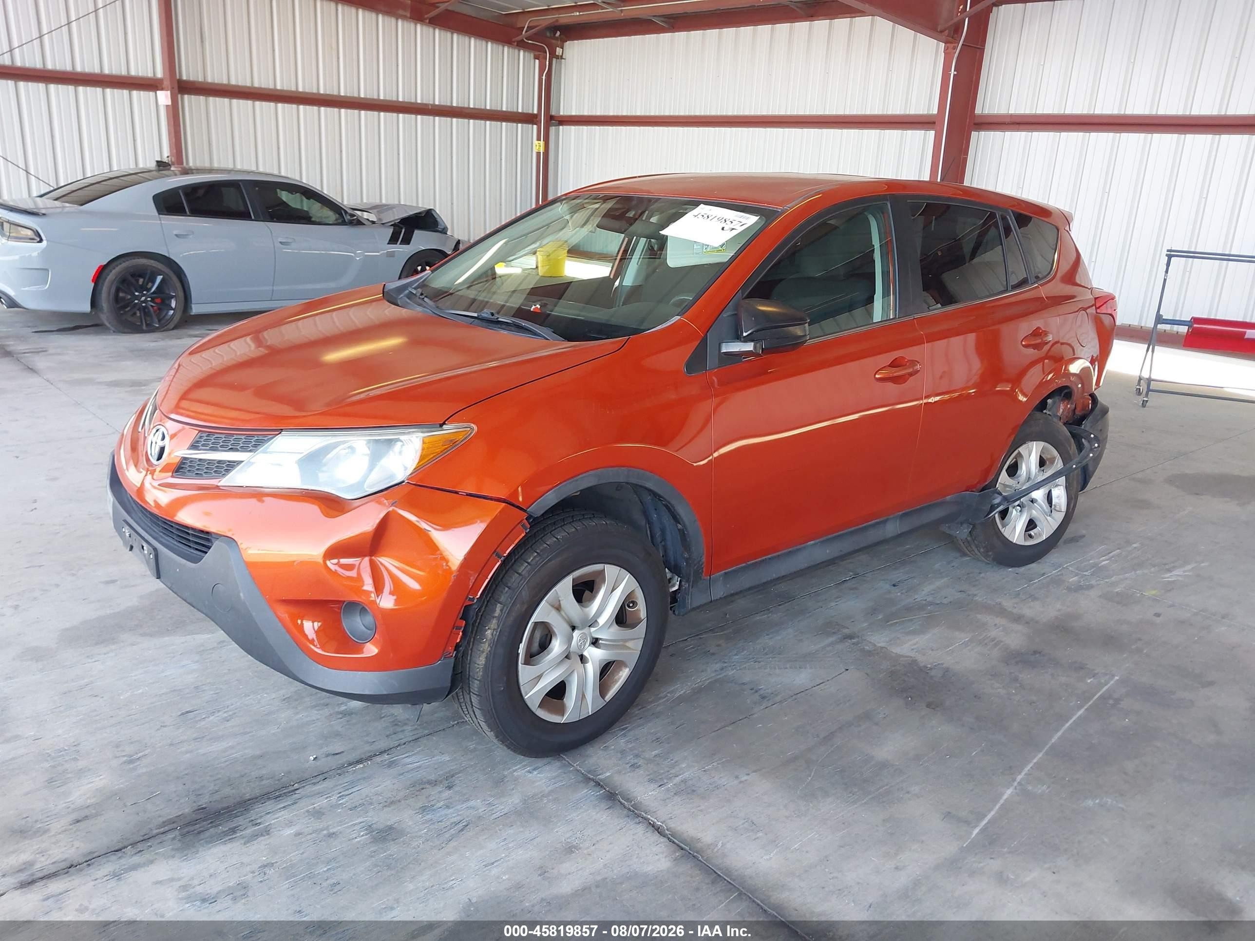 2015 Toyota Rav4 Le Orange vin: 2T3ZFREV8FW141711