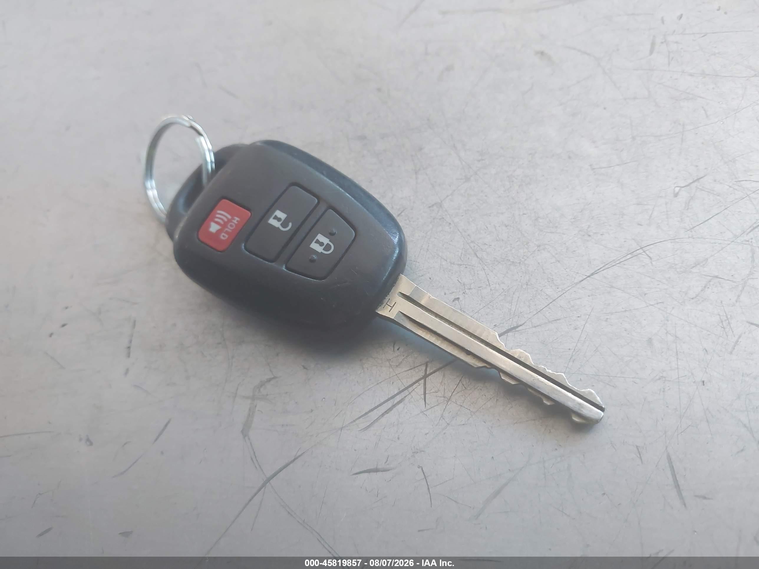 2015 Toyota Rav4 Le Orange vin: 2T3ZFREV8FW141711