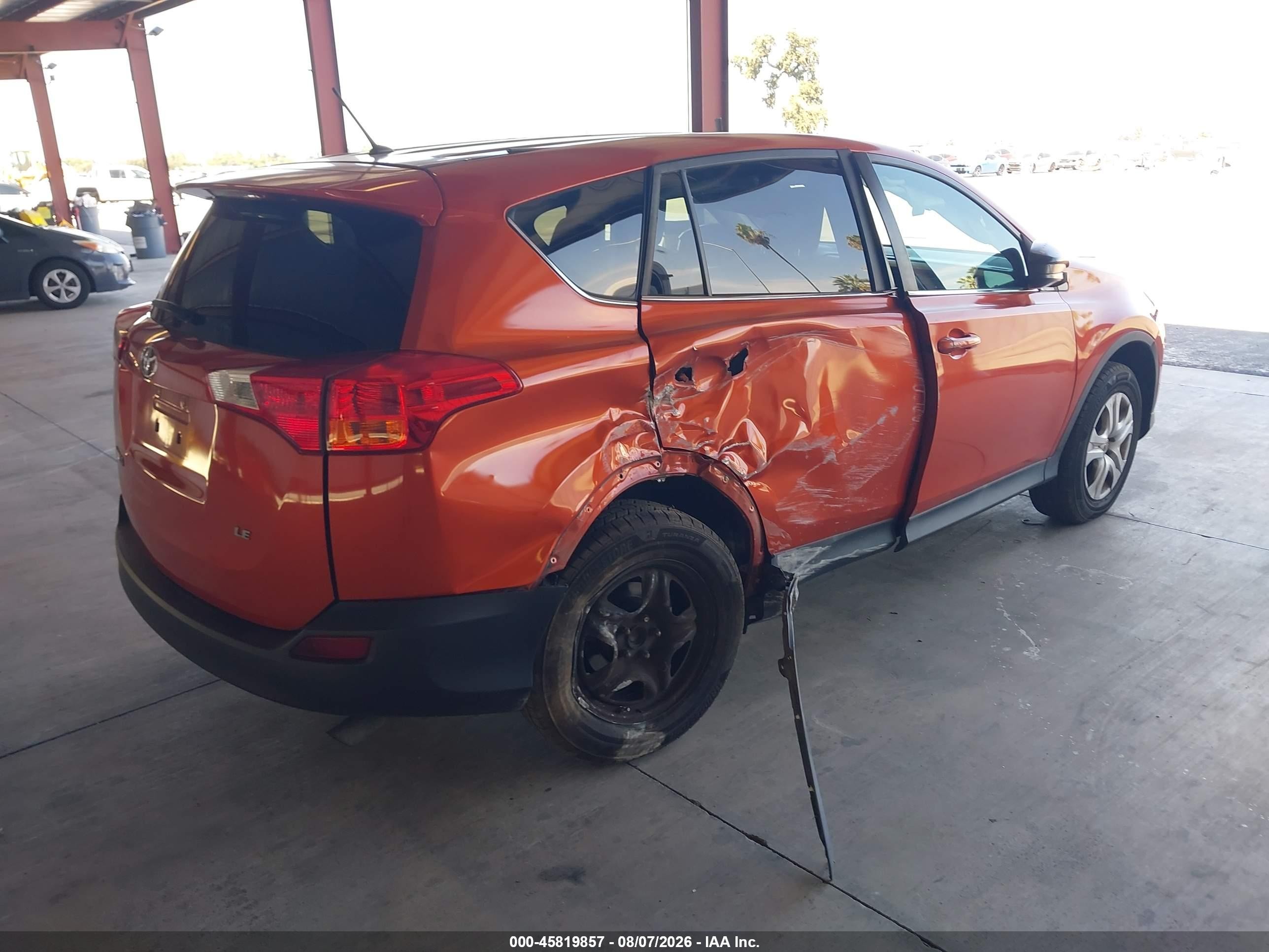 2015 Toyota Rav4 Le Orange vin: 2T3ZFREV8FW141711