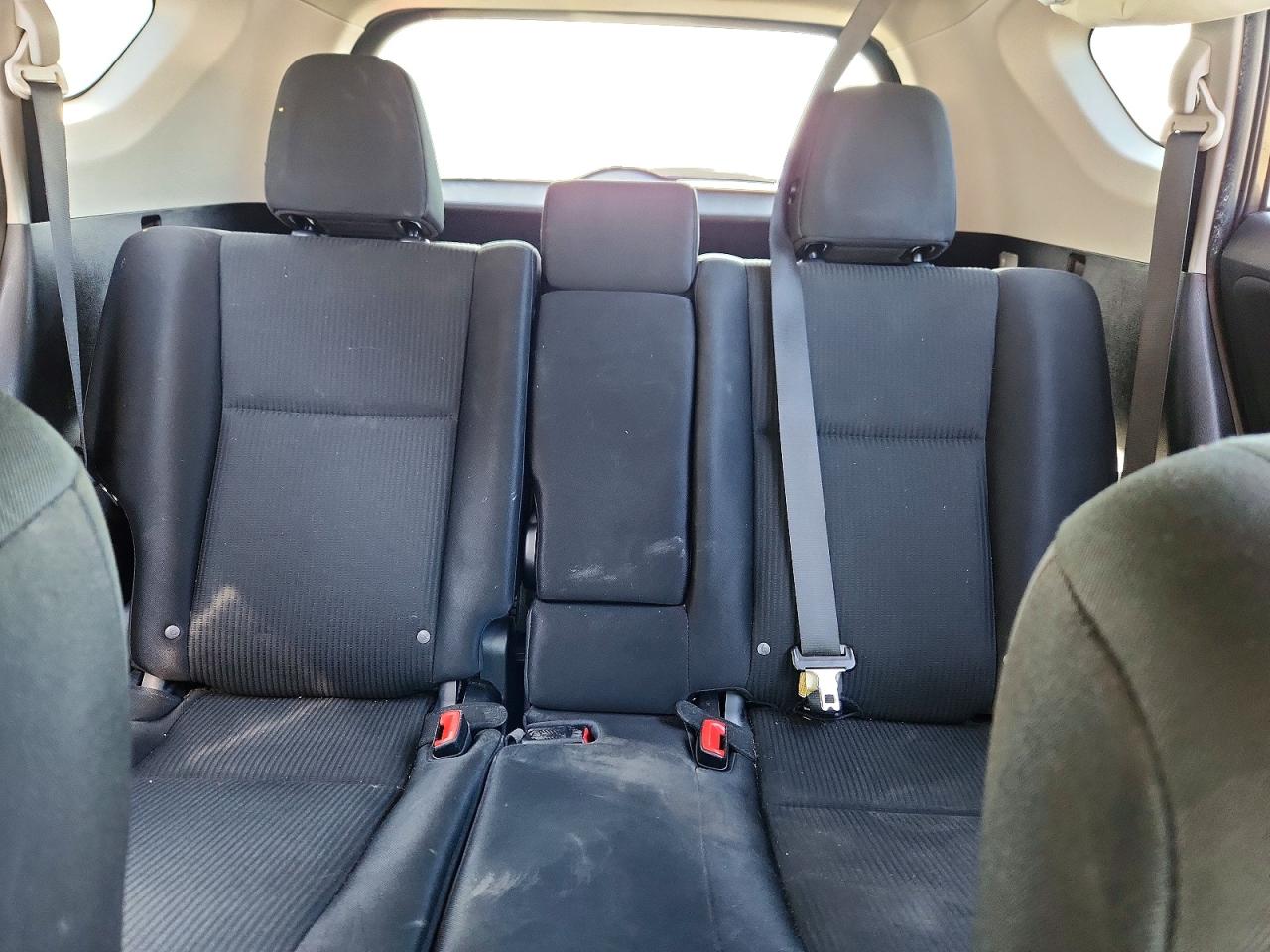 2015 Toyota Rav4 Le Brown vin: 2T3ZFREV8FW148819