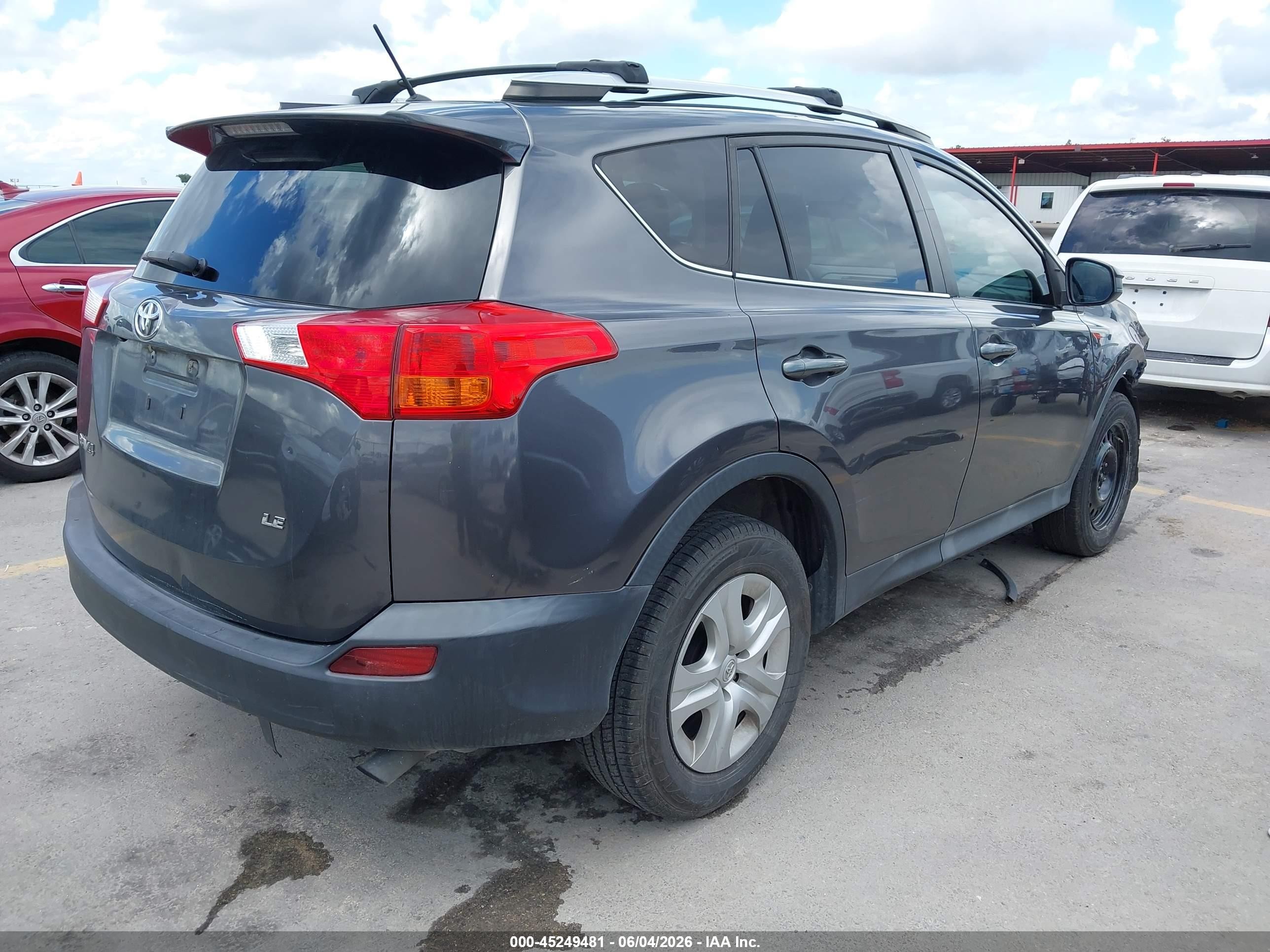 2015 Toyota Rav4 Le Gray vin: 2T3ZFREV8FW151722